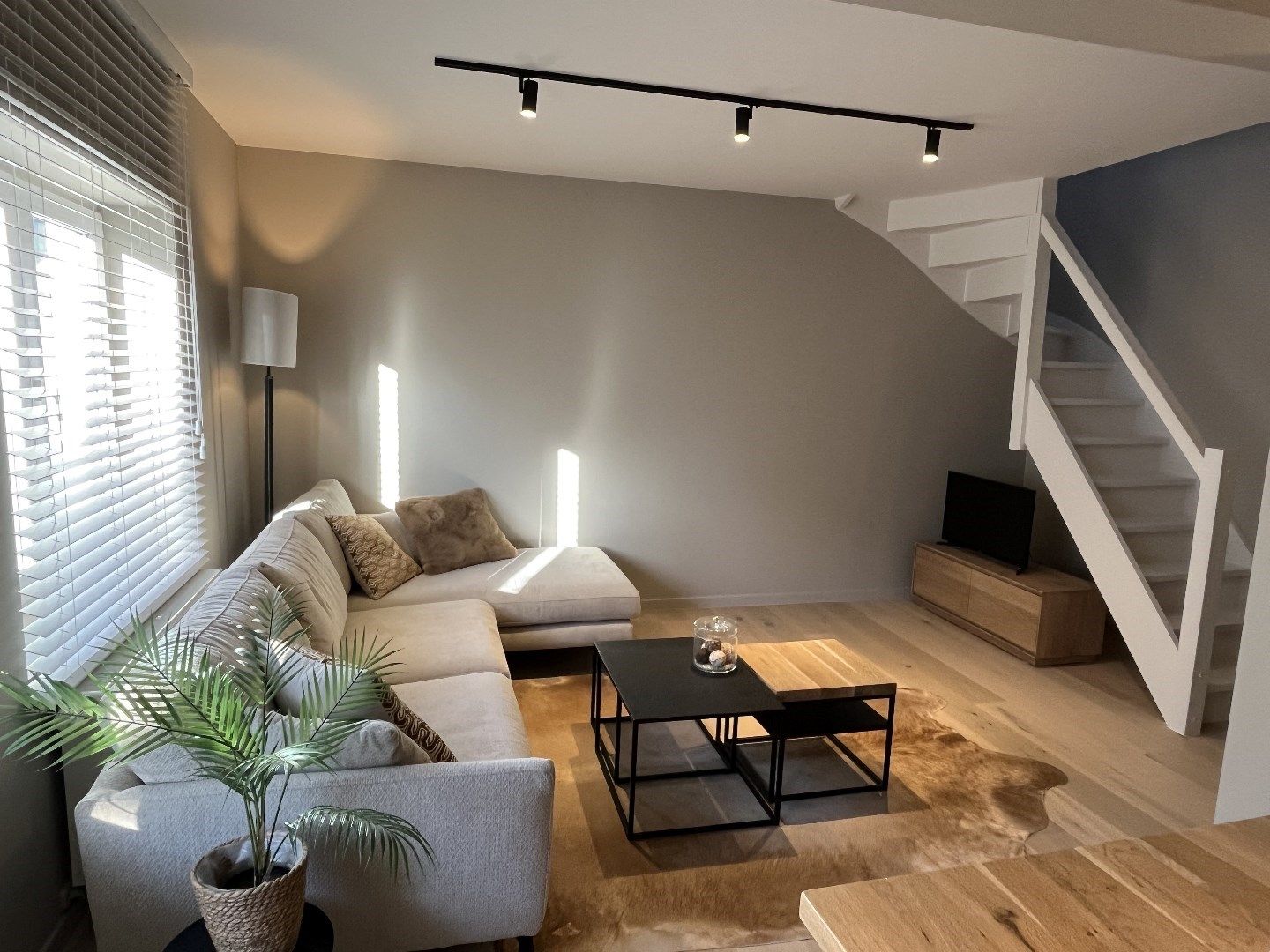 Mooi gerenoveerde woning in het hartje van Knokke nabij de Lippenslaan foto 3