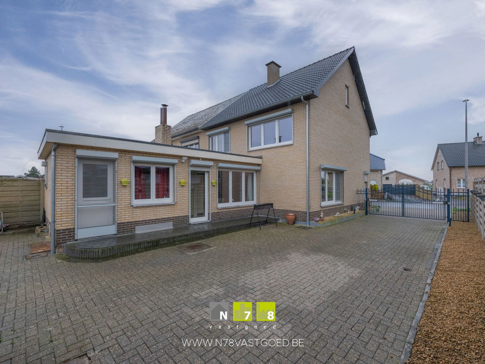 Huis te koop foto 16