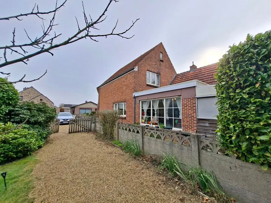 Karaktervolle woning vlakbij Lommel centrum foto 21