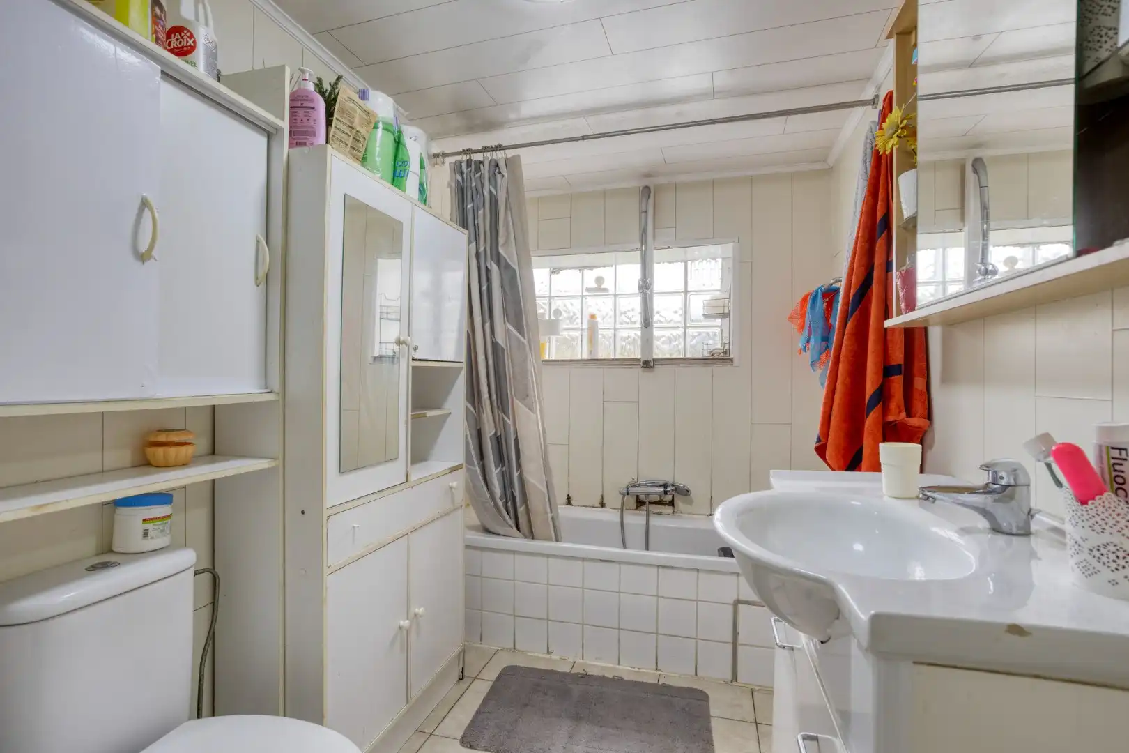 Goed gelegen woning foto 9