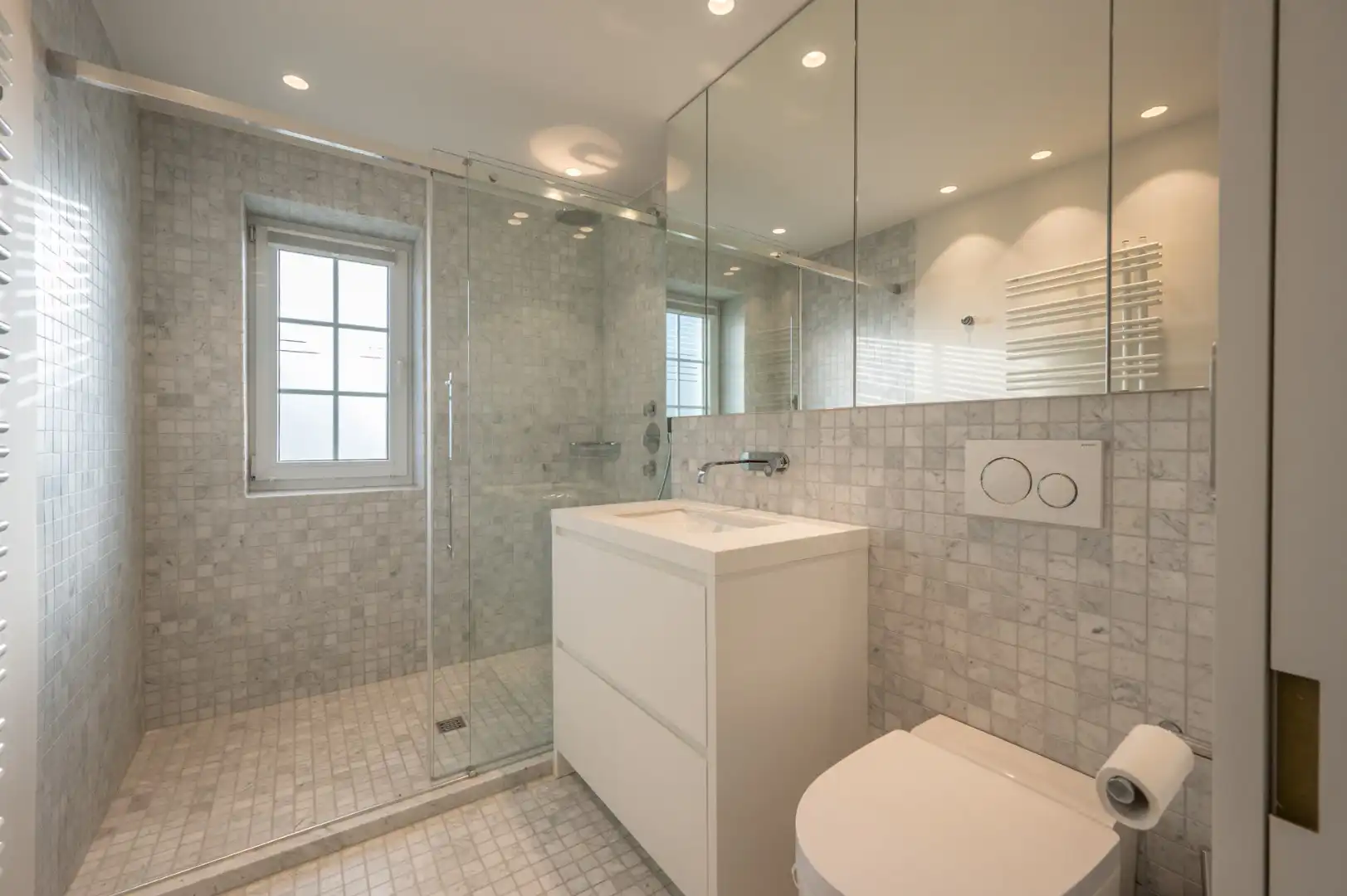 Charmante villa op een uitzonderlijke locatie in het Zoute, op 400m van het Albertplein en de zee foto 14