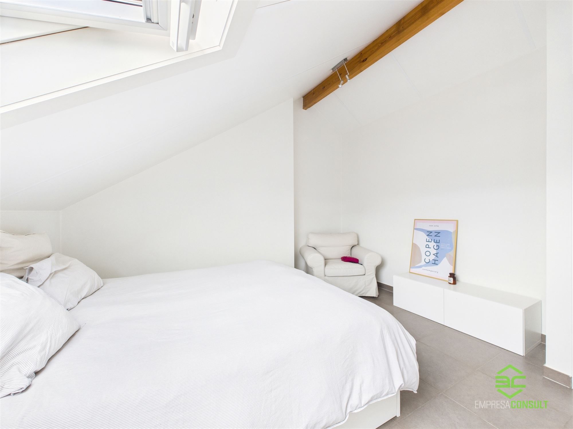 Duplexapp met 3 slpk en 2 badk in het centrum! foto 13