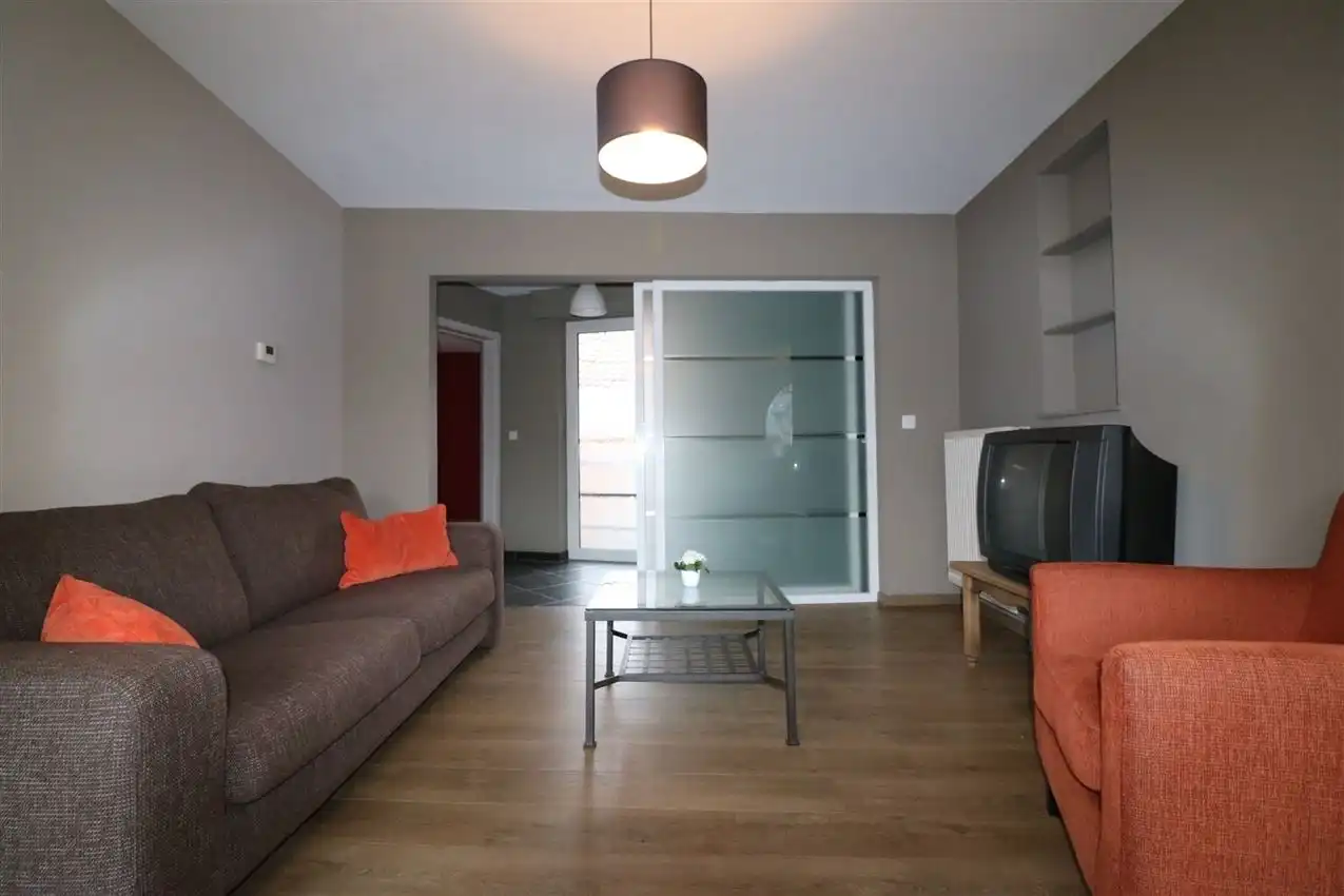 Gunstig gelegen app. met 2 slpk. en terras in centrum Aarschot foto 4