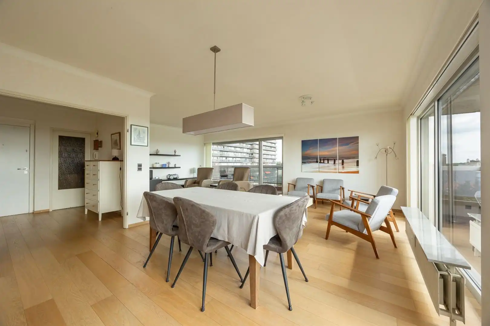 Panoramisch hoekappartement met 2 slaapkamers en xl-garage  foto 7
