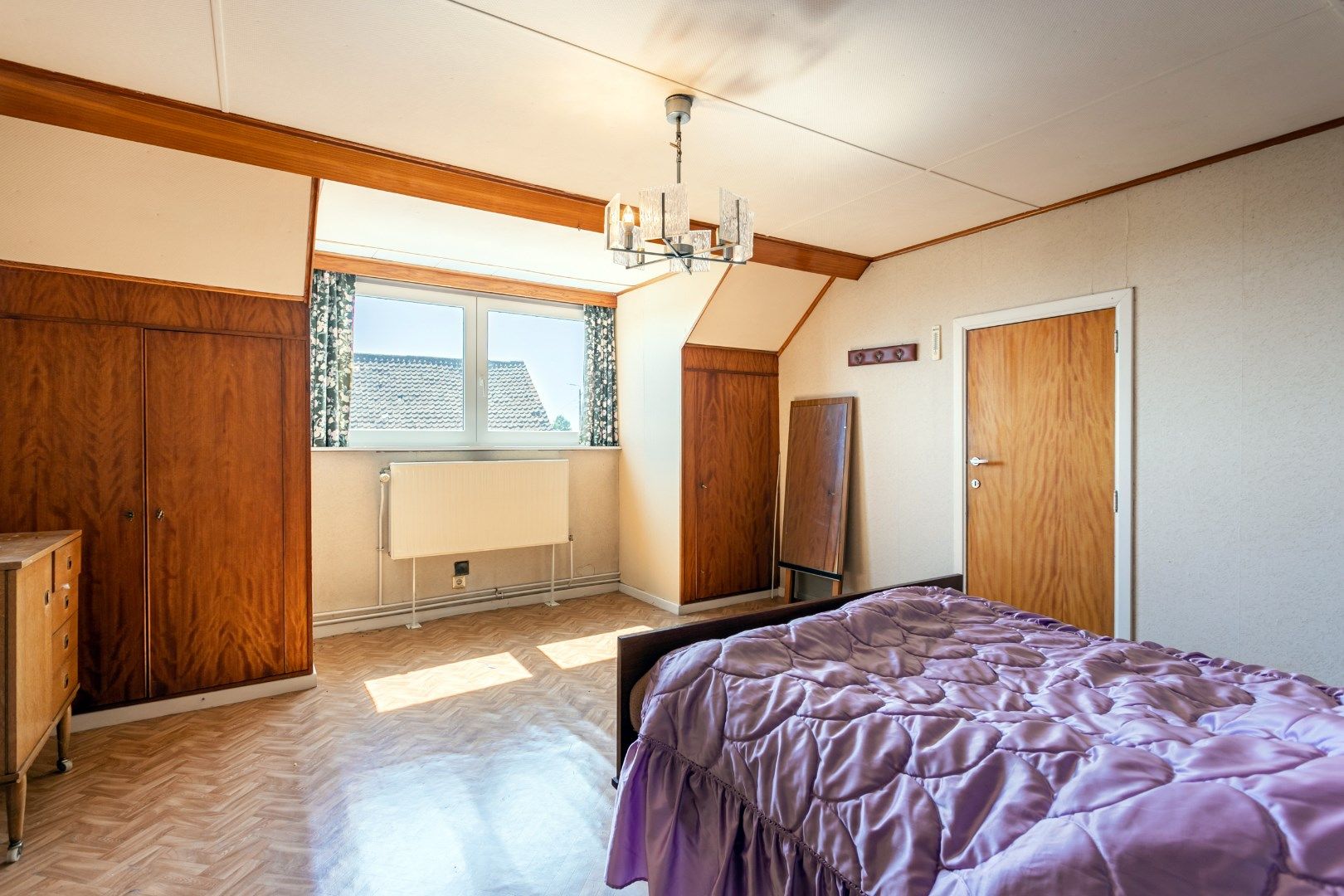 Te renoveren woning met 3 slaapkamers, loods en weide op 59a in het groene Pepingen foto 12