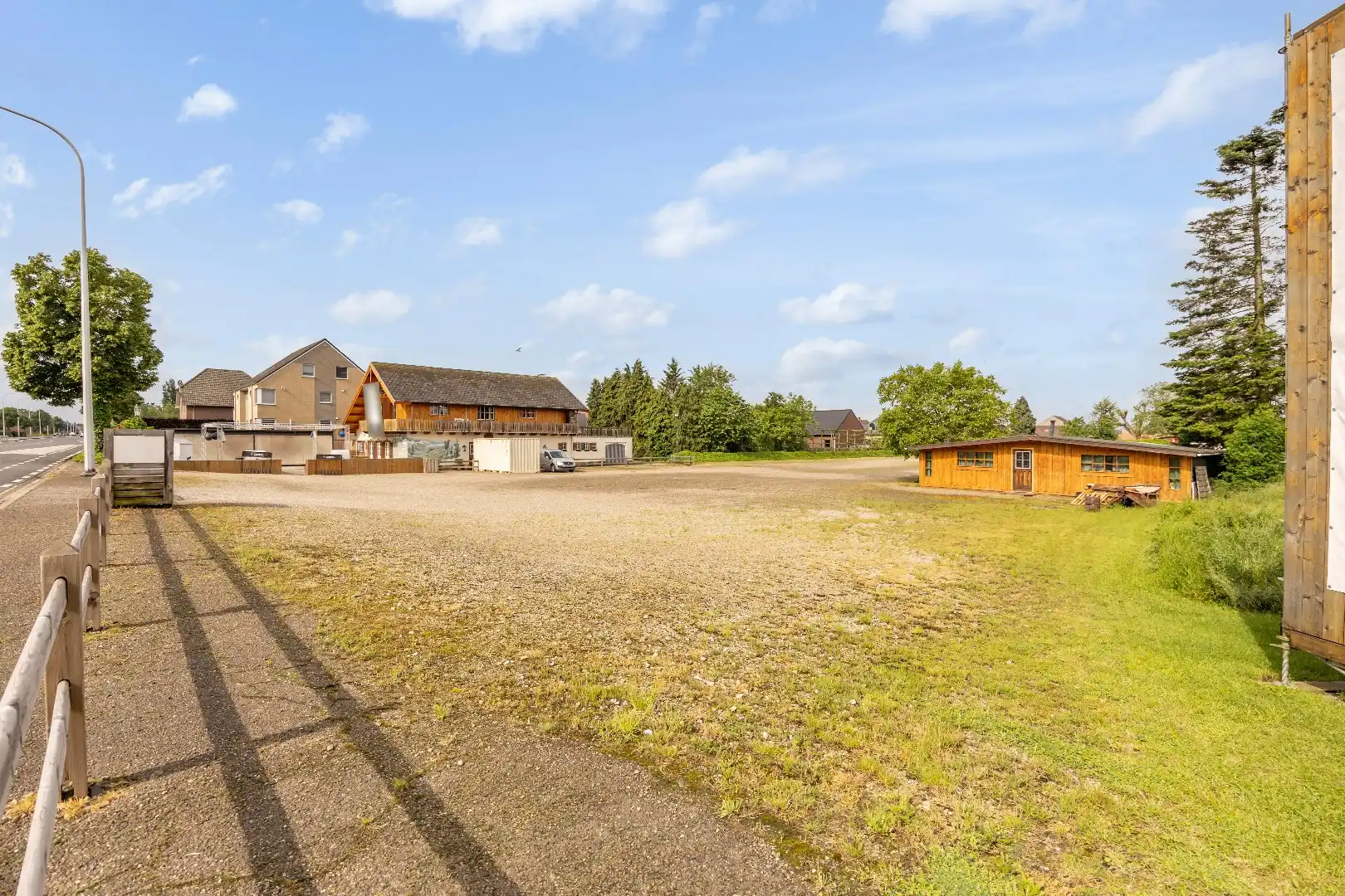 Gerenommeerd horecapand en interessante projectgrond foto 3