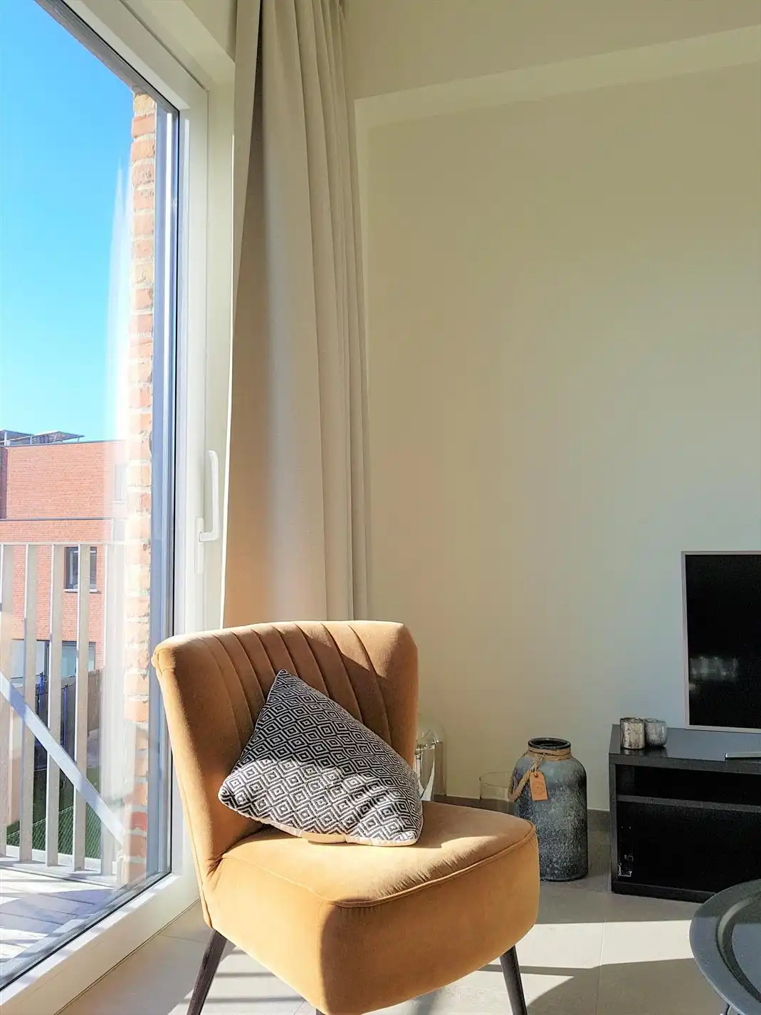 Nieuwbouwappartement met 1 slaapkamer en terras foto 3