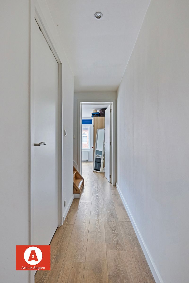 Instapklare rijwoning met 3 slaapkamers en charmante tuin foto 10
