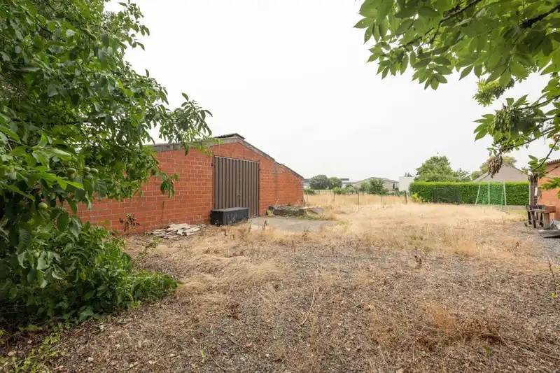 Te slopen LANDELIJK gelegen woning op een perceel van 815 m² in WIELSBEKE foto 11