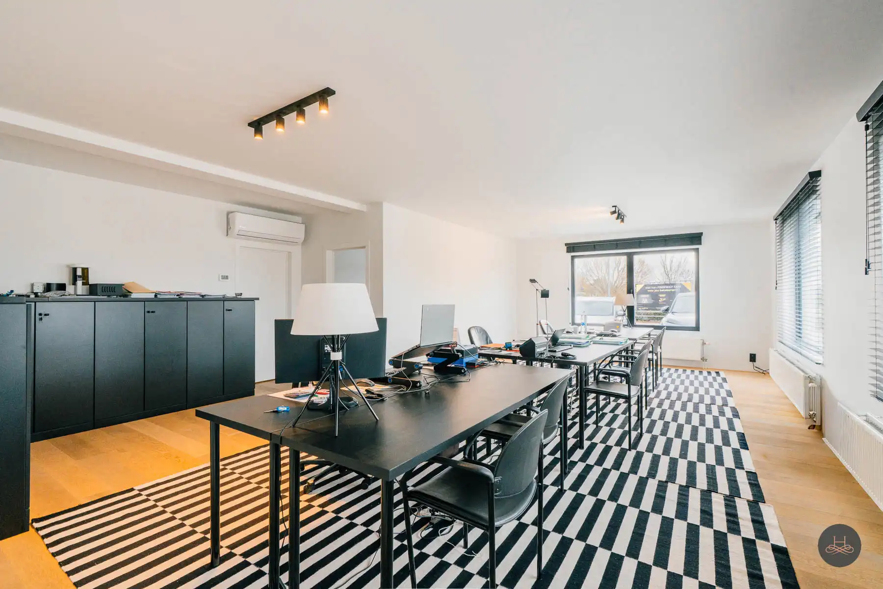 Kantoorruimte op centrale locatie foto 16