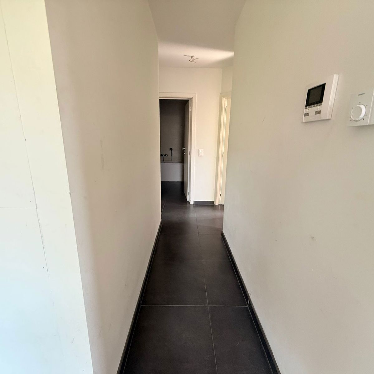 2-slaapkamerappartement met autostaanplaats en terras foto 8