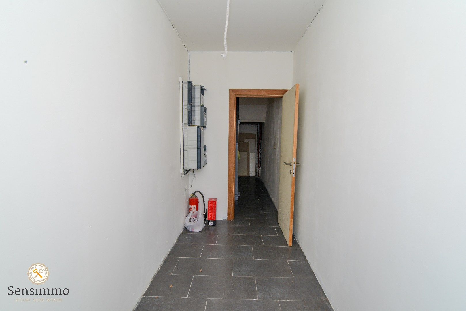 Prachtig gelegen duplex met 2 slpkmrs + terras + parking foto 15