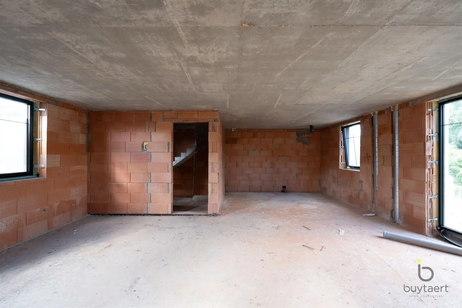 Tijdloze halfopen nieuwbouwwoning BEN-woning, bel-étage, ideaal woon-werk of voor zorgwoning. foto 13