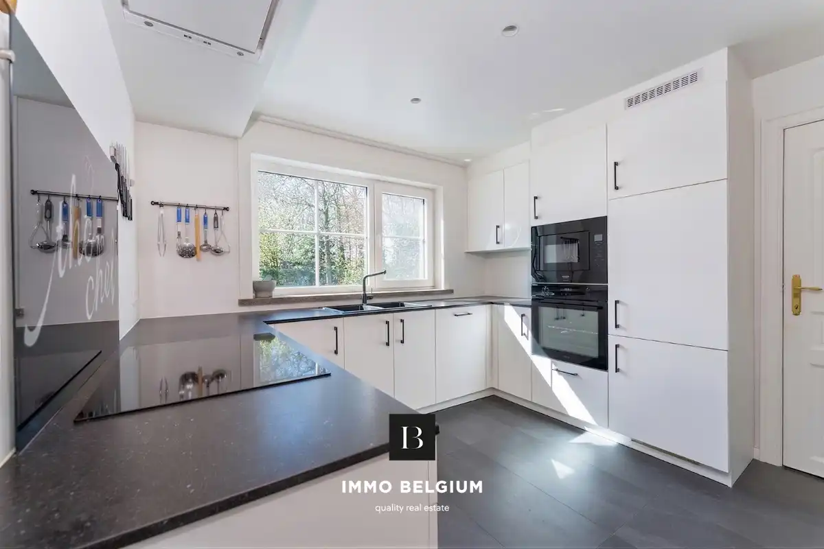 Prachtige woning op ruim perceel met bijgebouw foto 10