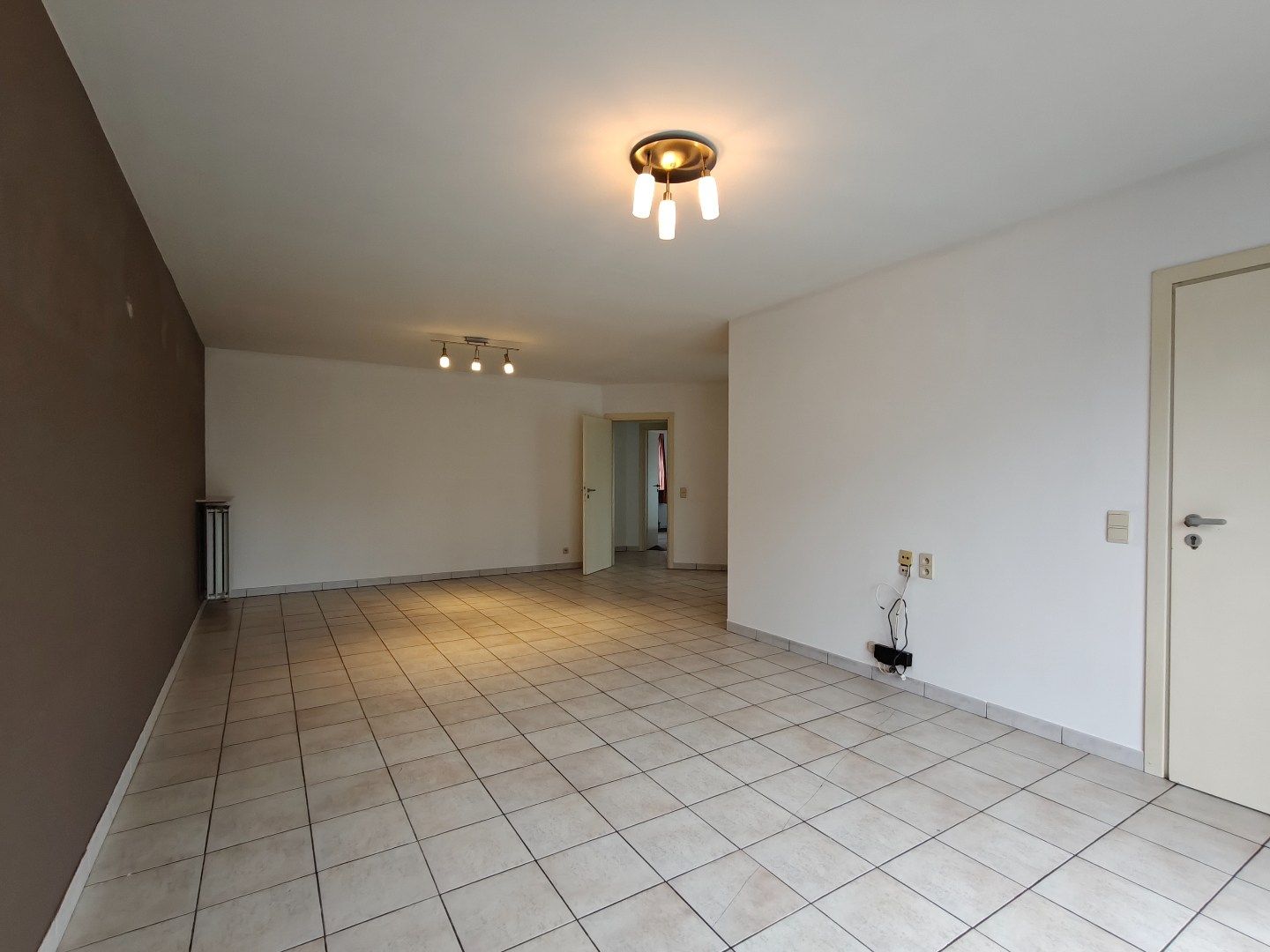 Appartement op de eerste verdieping te Lokeren foto 3