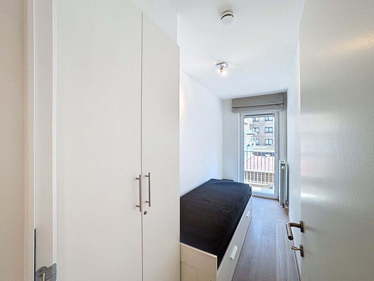 Appartement met vakantiegevoel en twee terrassen vlakbij de Zeedijk & De Kinkhoorn foto 14