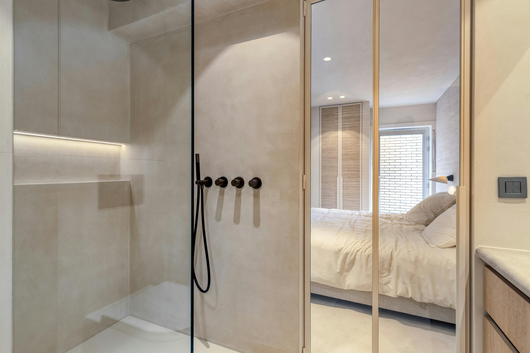 Appartement met frontaal zeezicht te koop nabij Knokke foto 12