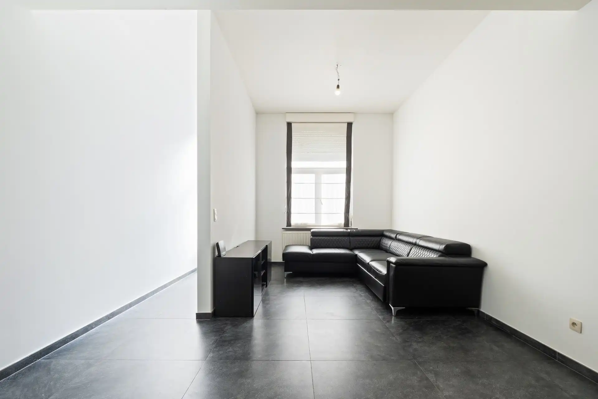 Instapklare energiezuinige eengezinswoning met 4 slaapkamers, 2 badkamers en West tuin. foto 6