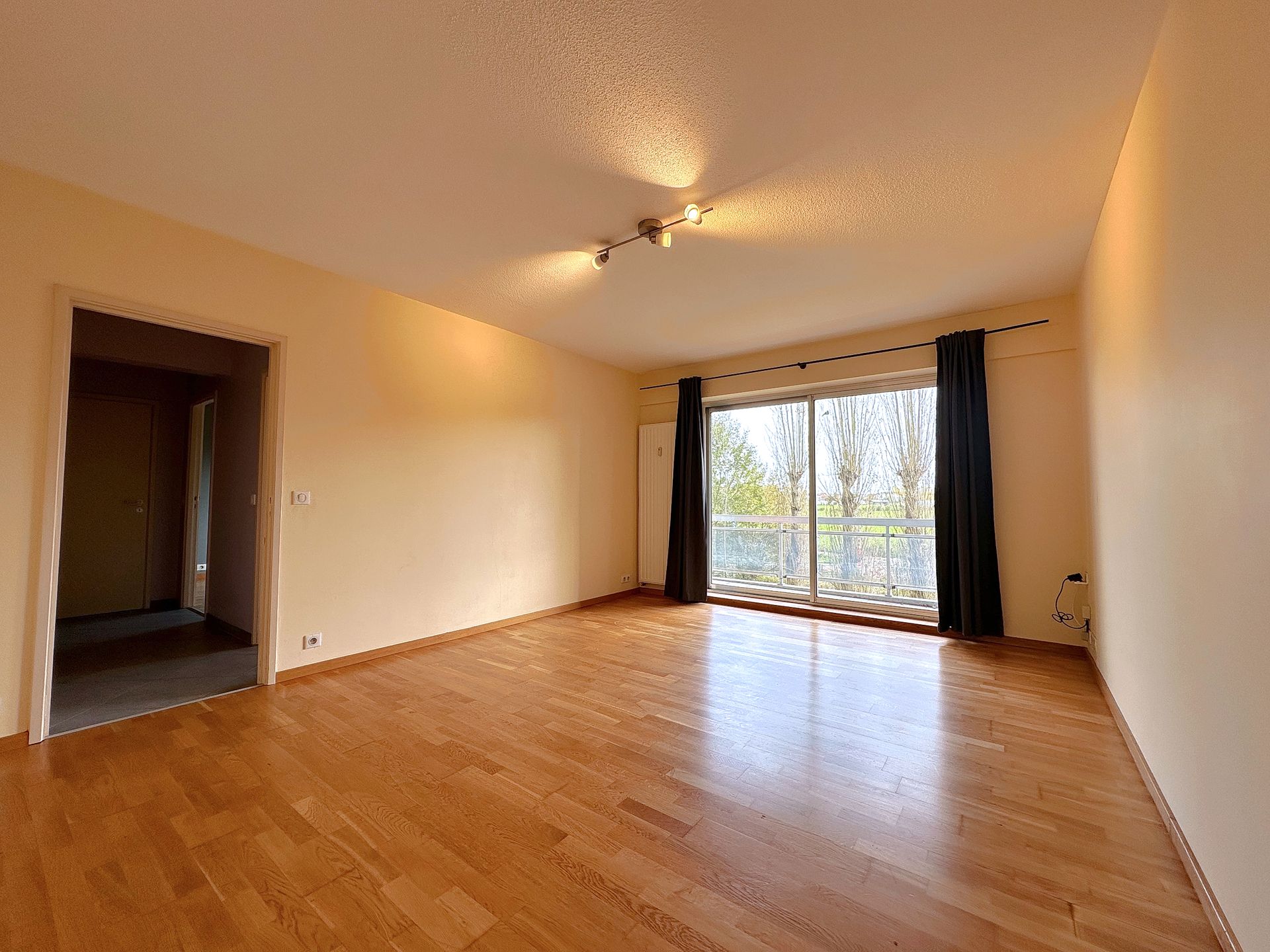 Appartement van 55m ² met een terras zuidoosten georiënteerd foto 4