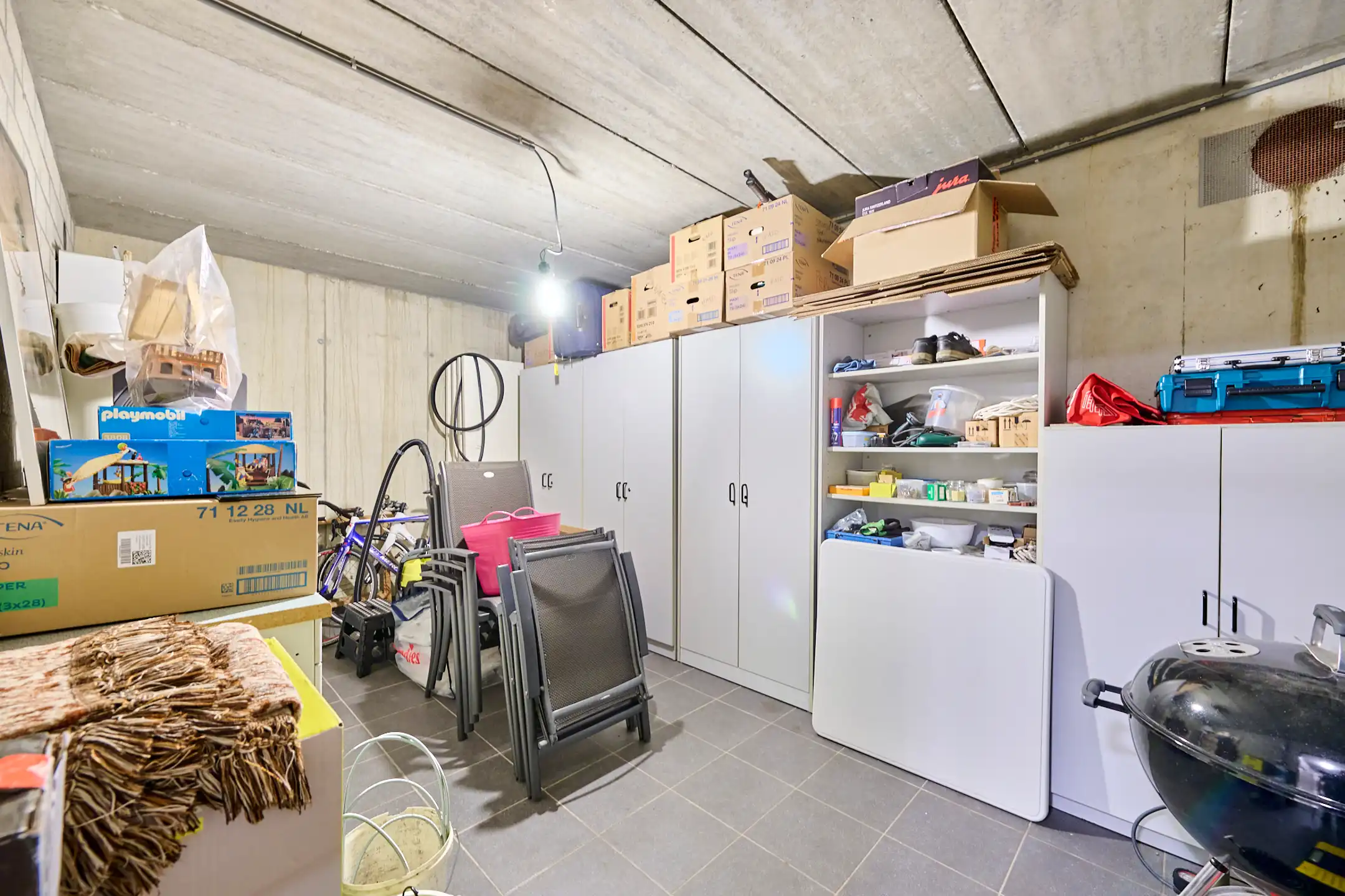 VOLLEDIG VERNIEUWD RUIM EN HOOGWAARDIG AFGEWERKT APPARTEMENT foto 18