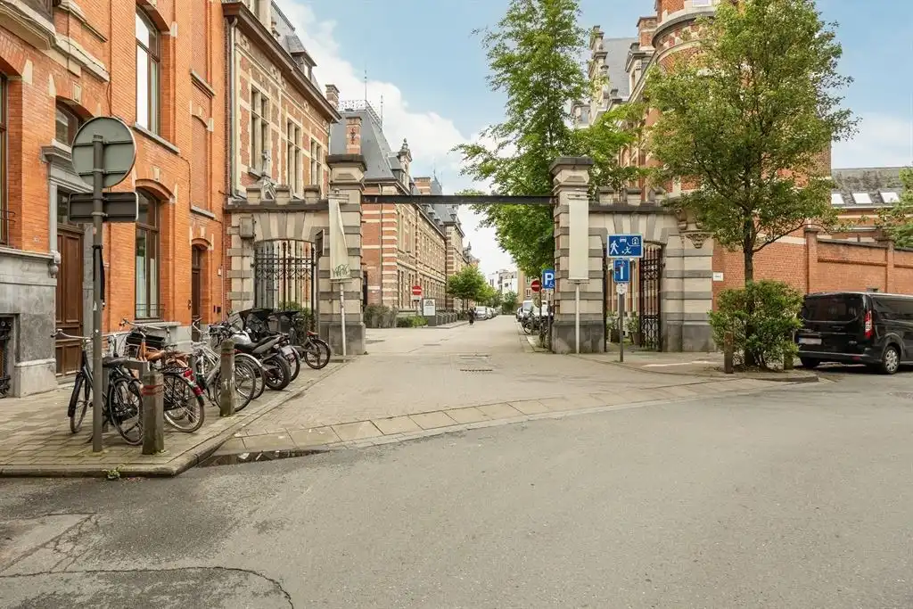 Architecturale polyvalente ruimte in het Groen Kwartier foto 16