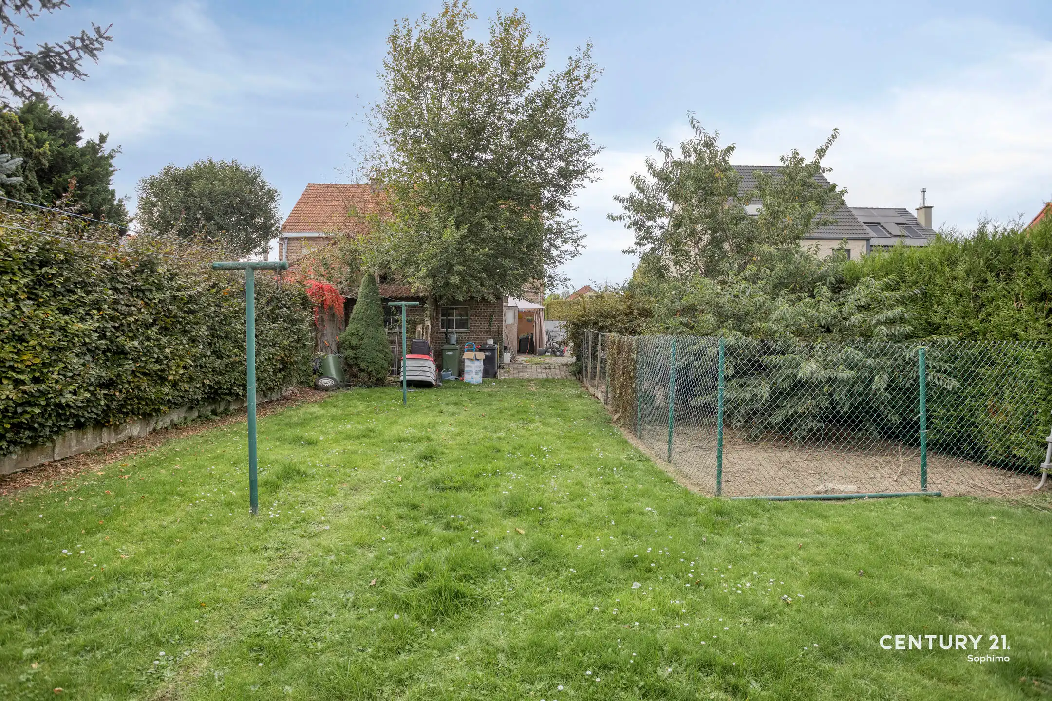 Halfopen bebouwing op perceel van 11a95 foto 17