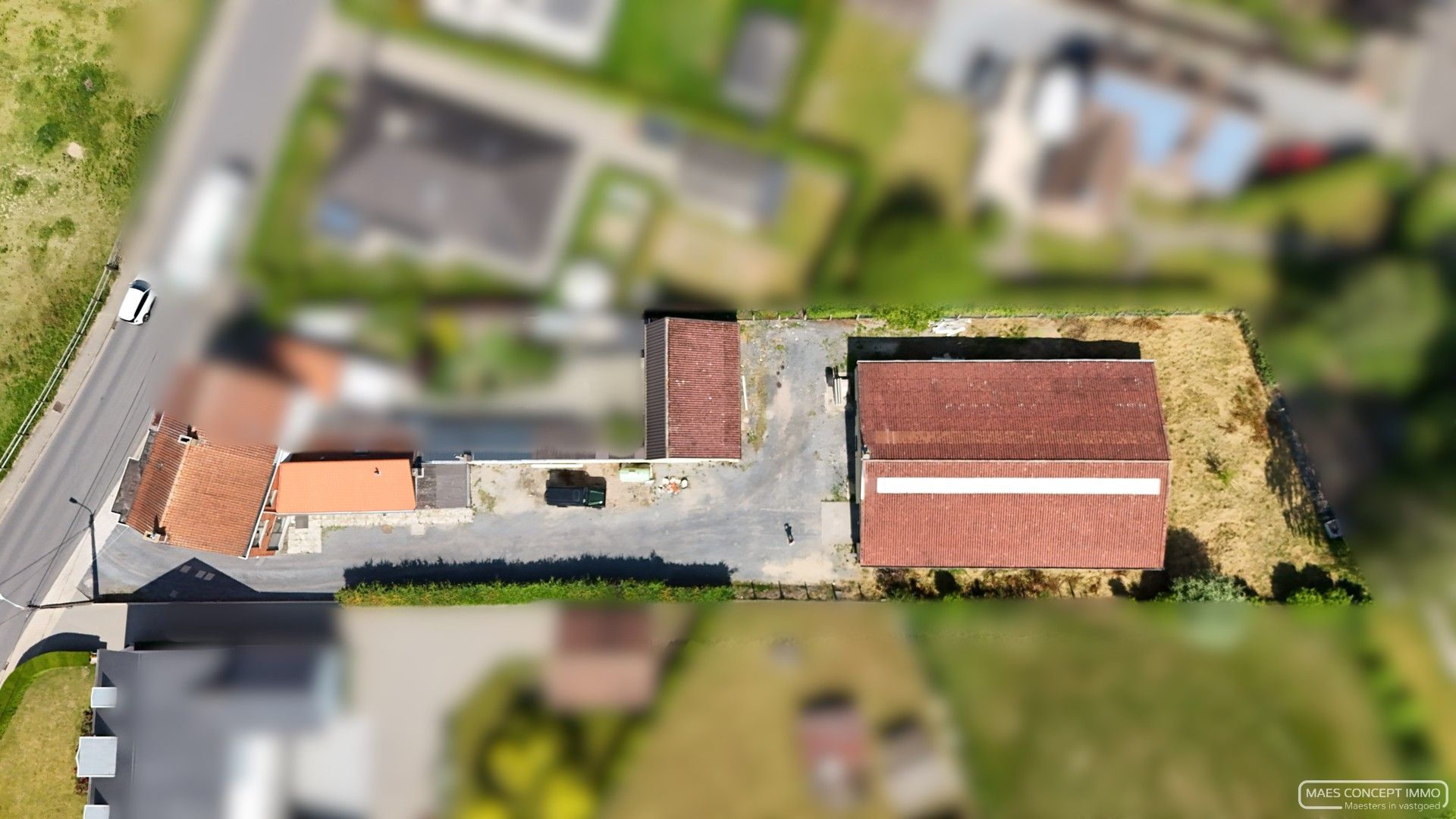 Ruime woning met magazijn te koop te Vichte foto 2