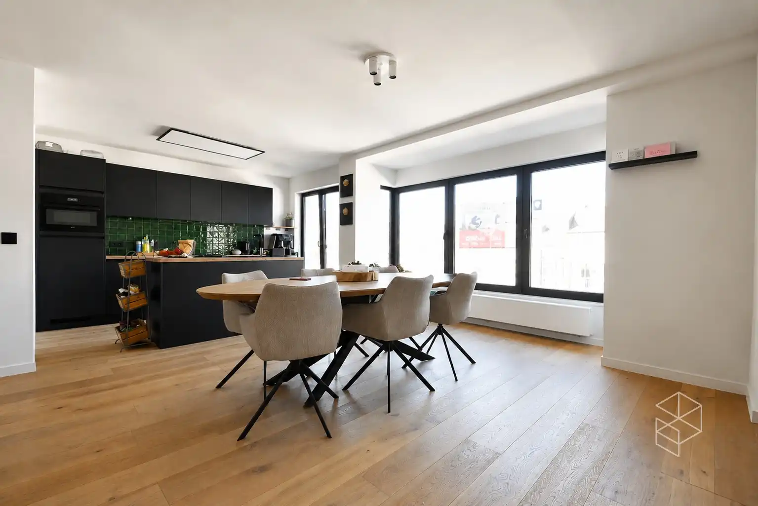 Groot appartement 128m² met 3 slaapkamers en GROOT terras - (A LABEL) foto 4