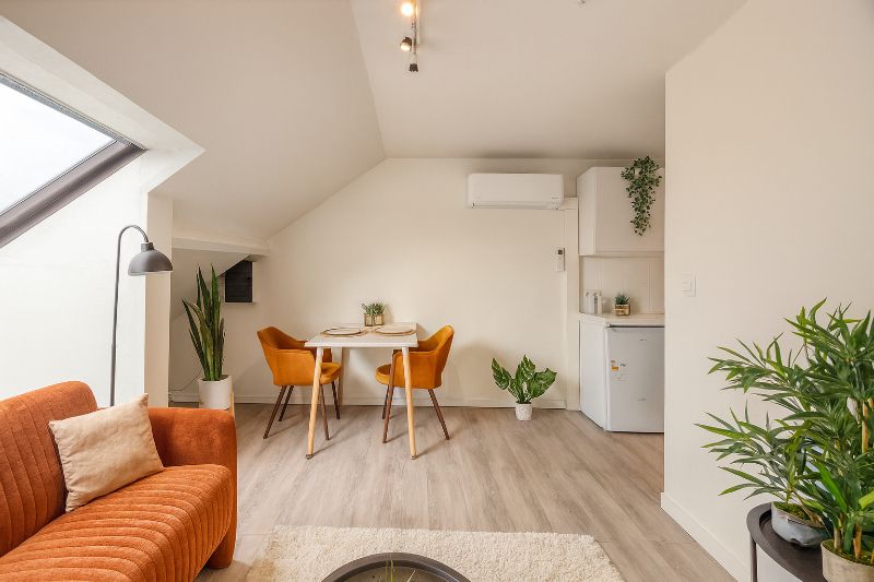 Charmante studio in kleinschalige residentie! foto {{pictureIndex}}