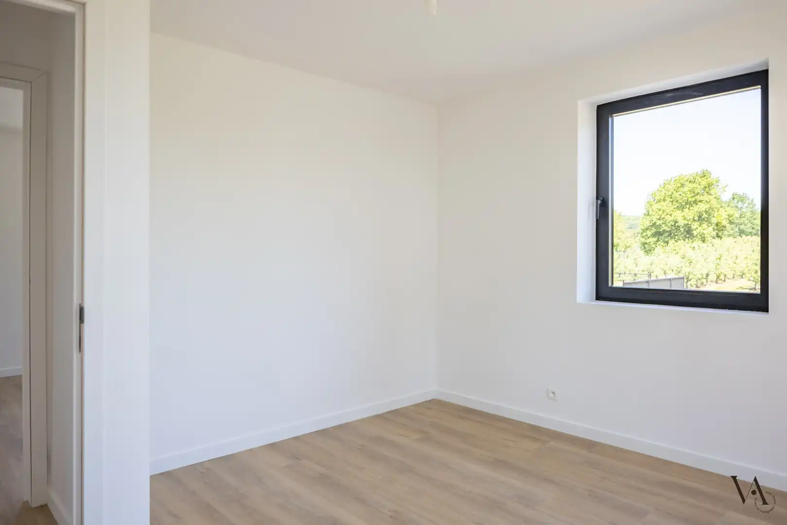 Vrijstaande BEN-woning omringd door boomgaarden in Wezemaal foto 10