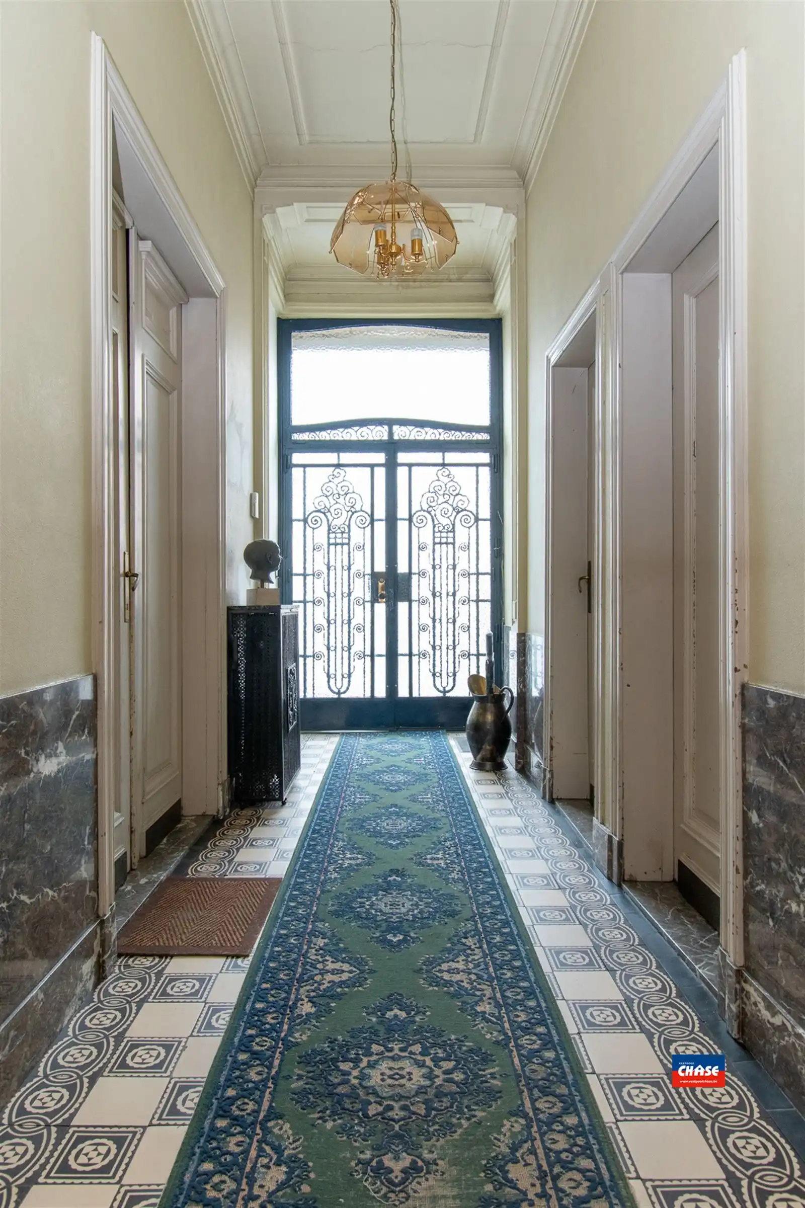 Zeer ruime woning met tal van mogelijkheden! foto 18