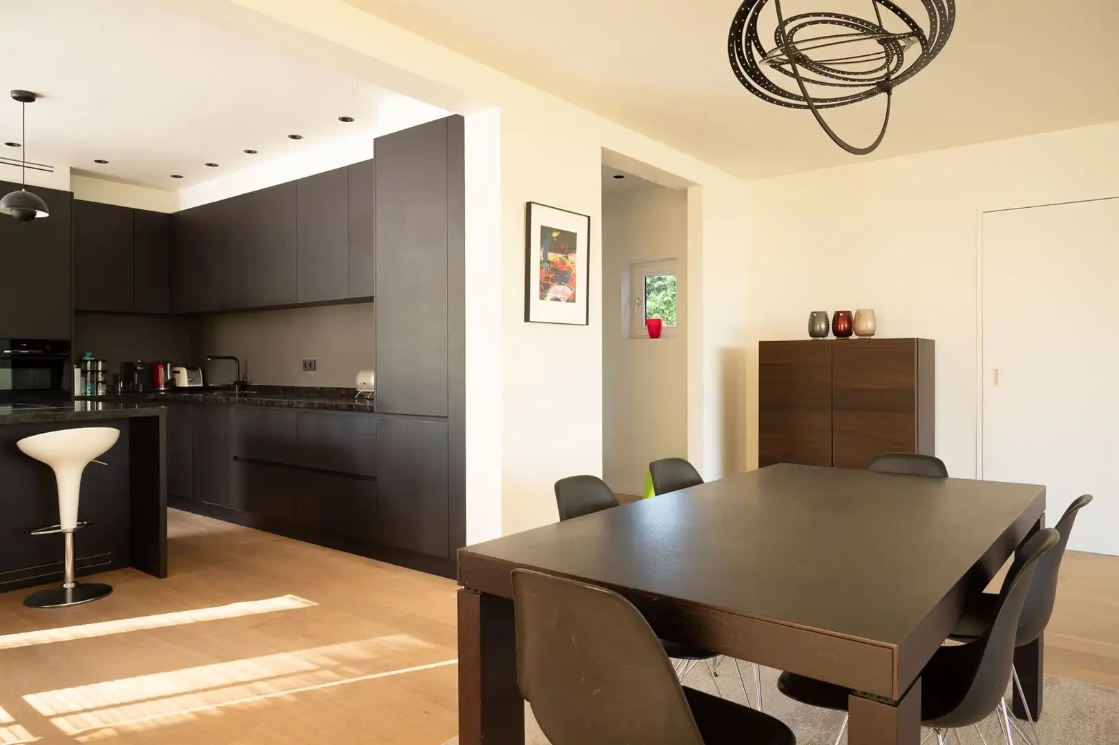 Instapklare woning met grote tuin foto 13