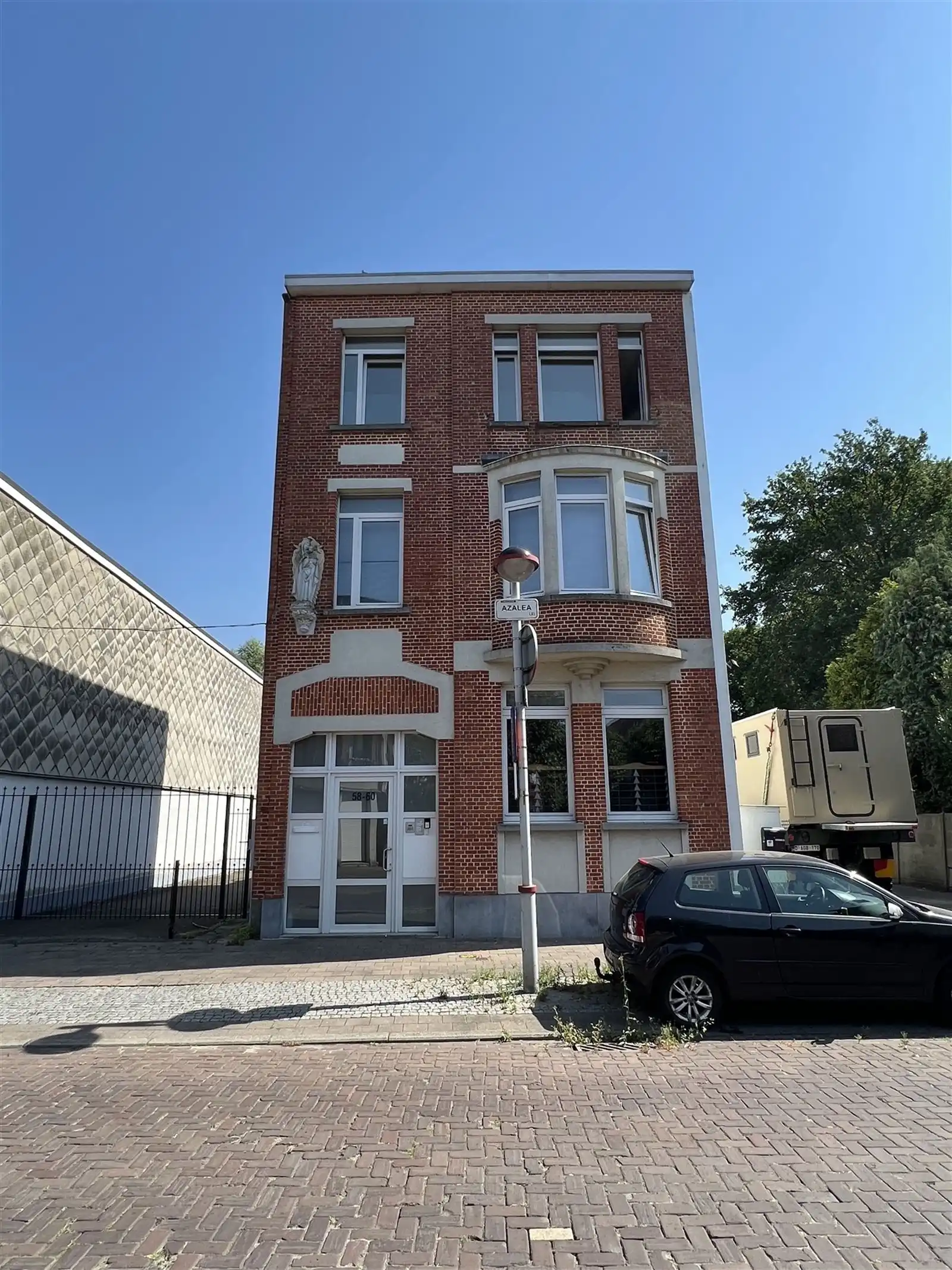Zonnig appartement met 1 slaapkamer gelegen op de 2de verdieping van een kleinschalig gebouw. foto 8