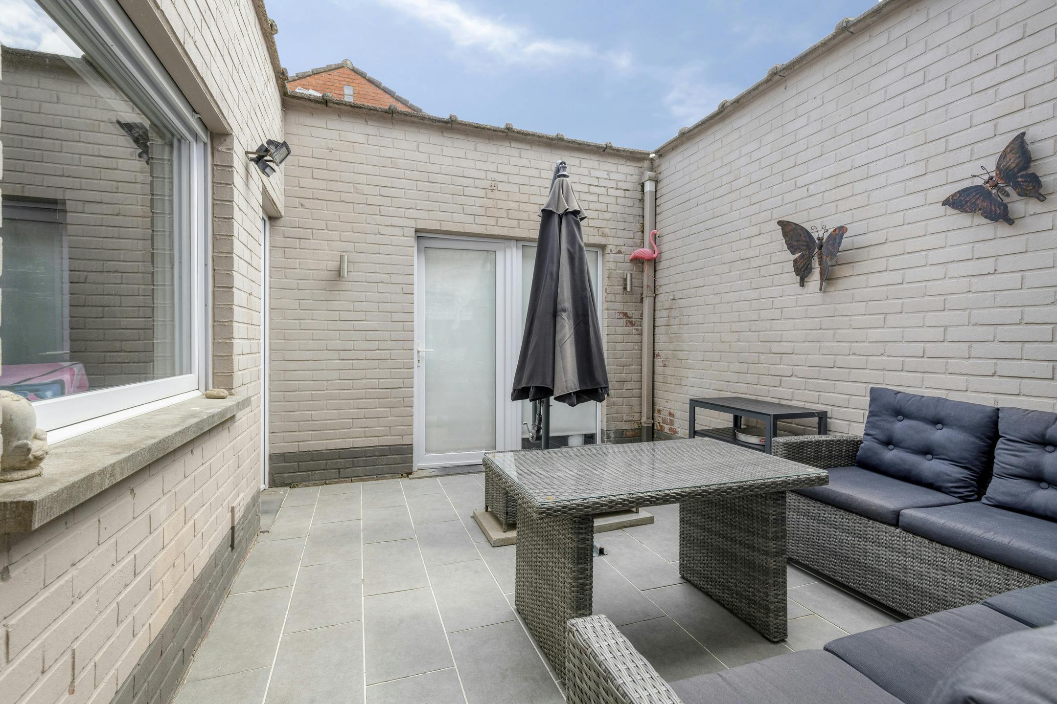 Instapklaar huis met 4 slaapkamers en garage te Assebroek  foto 13