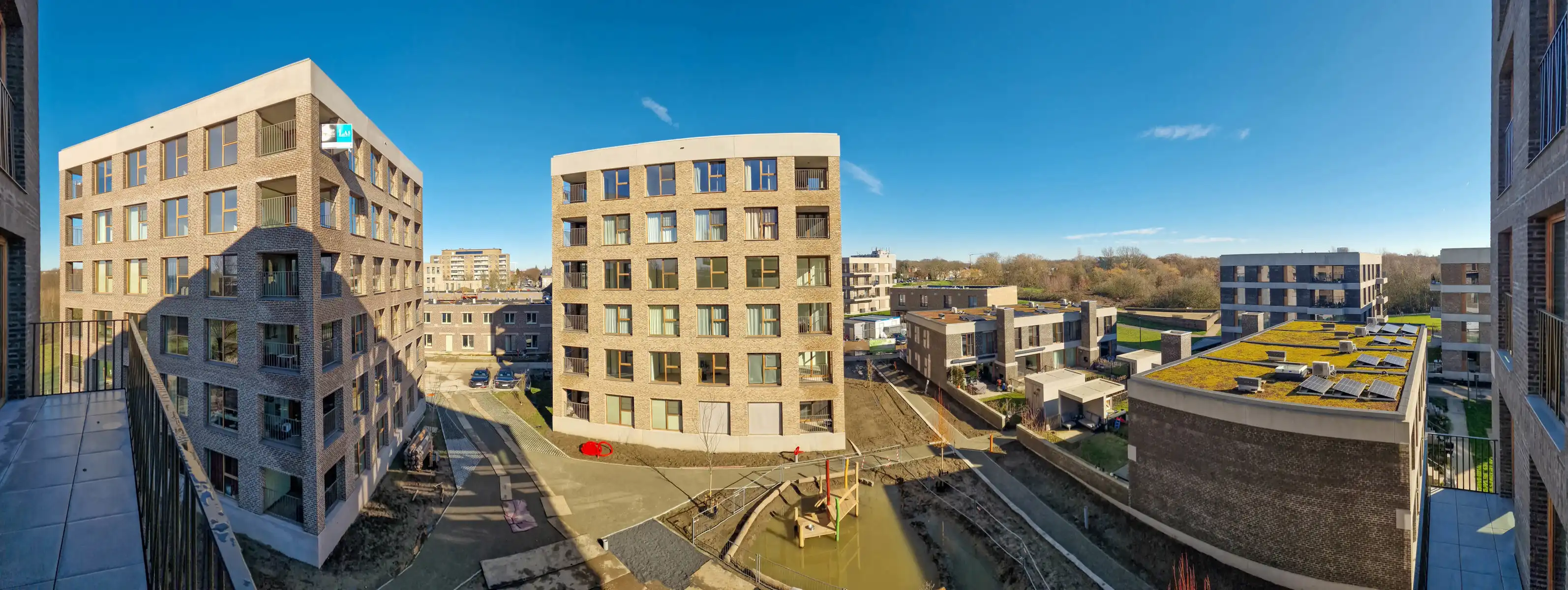 Rustig en comfortabel 2slpk appt. met mooi terras  foto 11