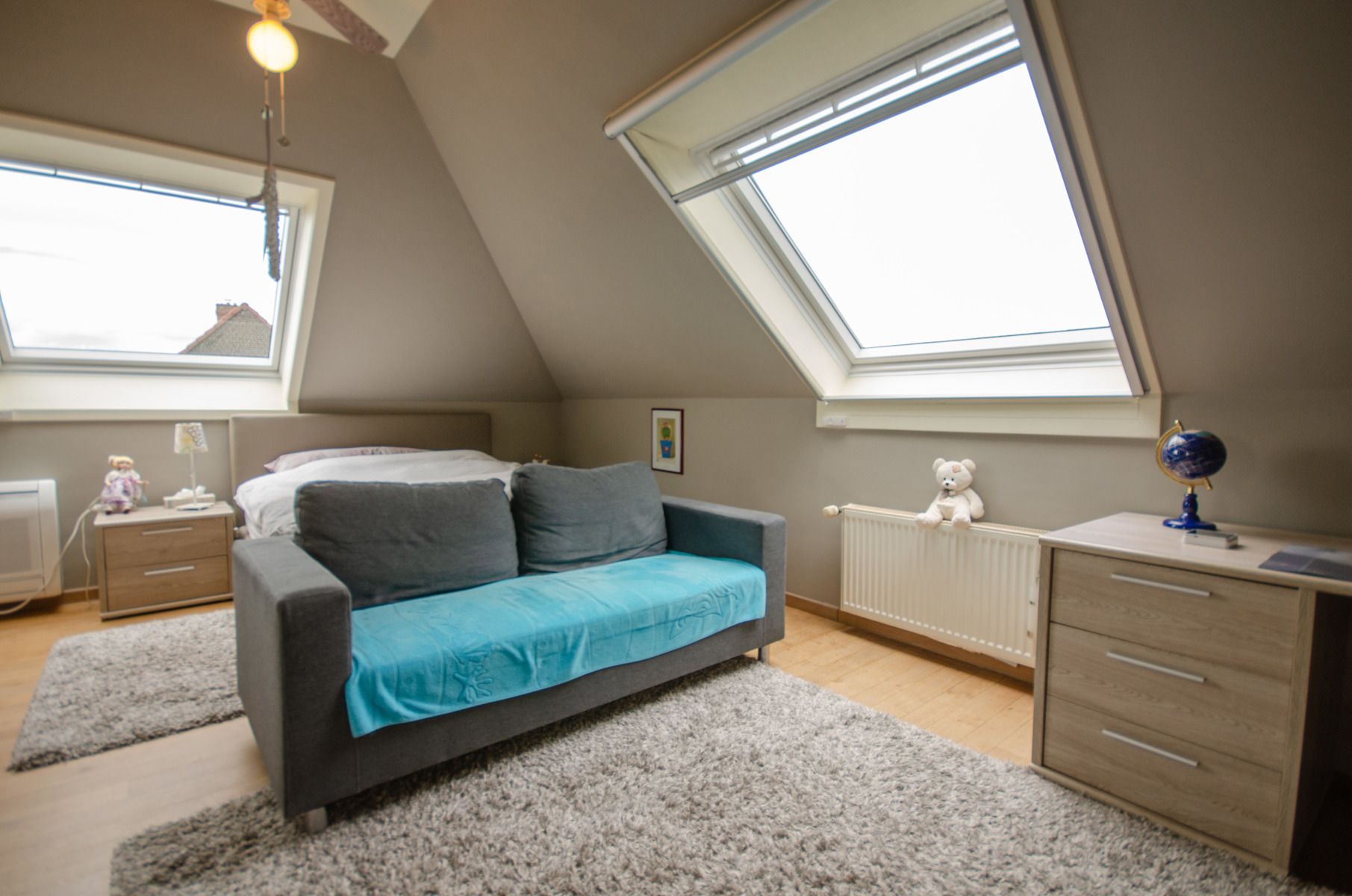 Uniek handelspand met ruim duplex-appartement en 4 garages! foto 23