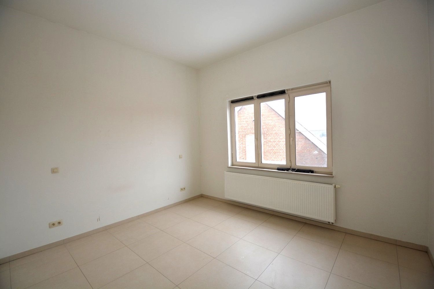 CHARMANT APPARTEMENT MET 1 SLK EN AUTOSTAANPLAATS! foto 8