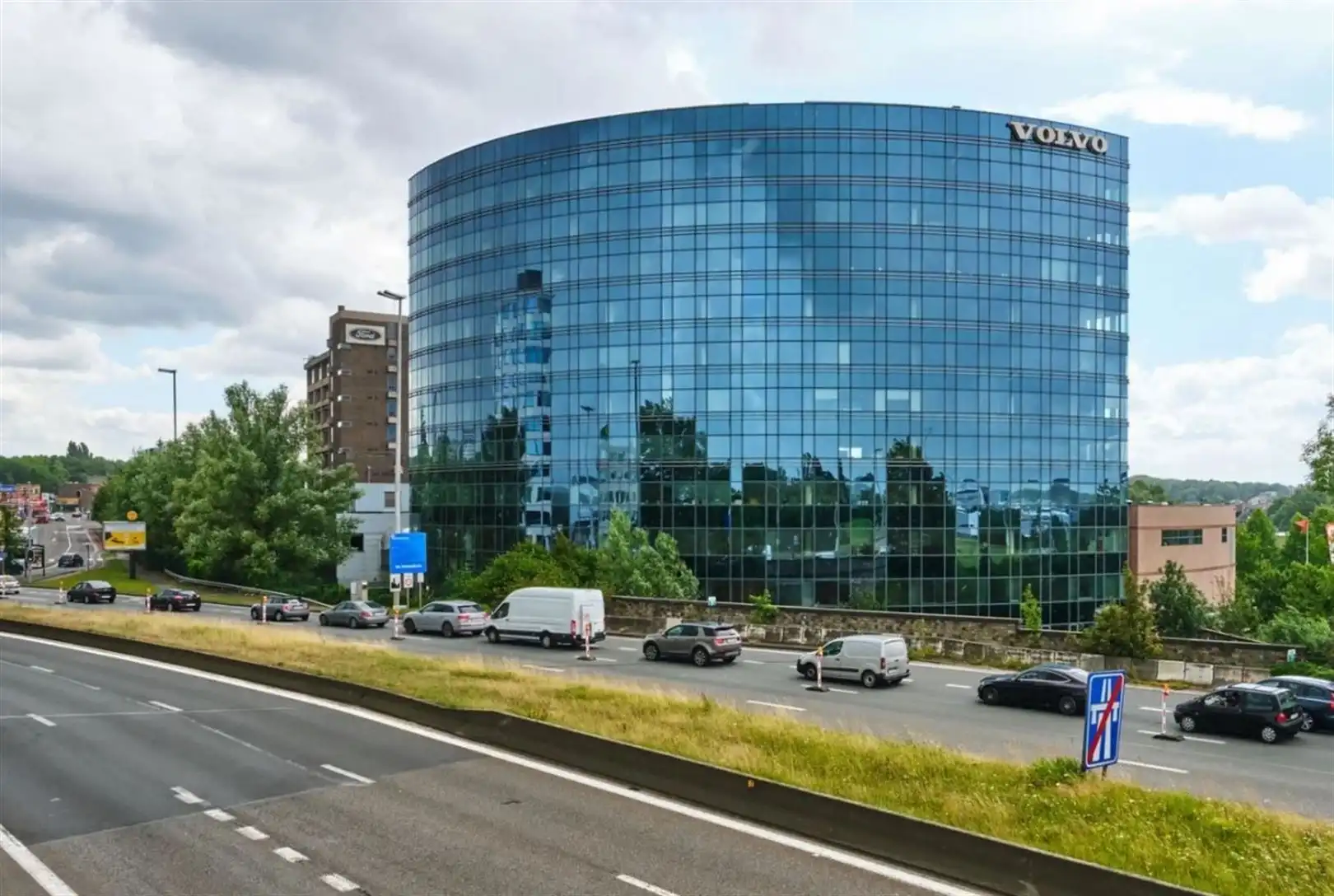 HUNDERENVELD 10 - VOLVO TOWER - vanaf 935m² foto {{pictureIndex}}