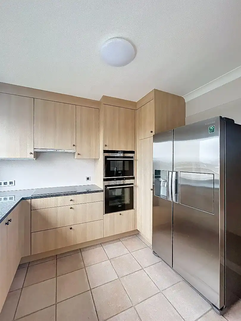 Instapklaar duplex appartement te Kessel-Lo! foto 7