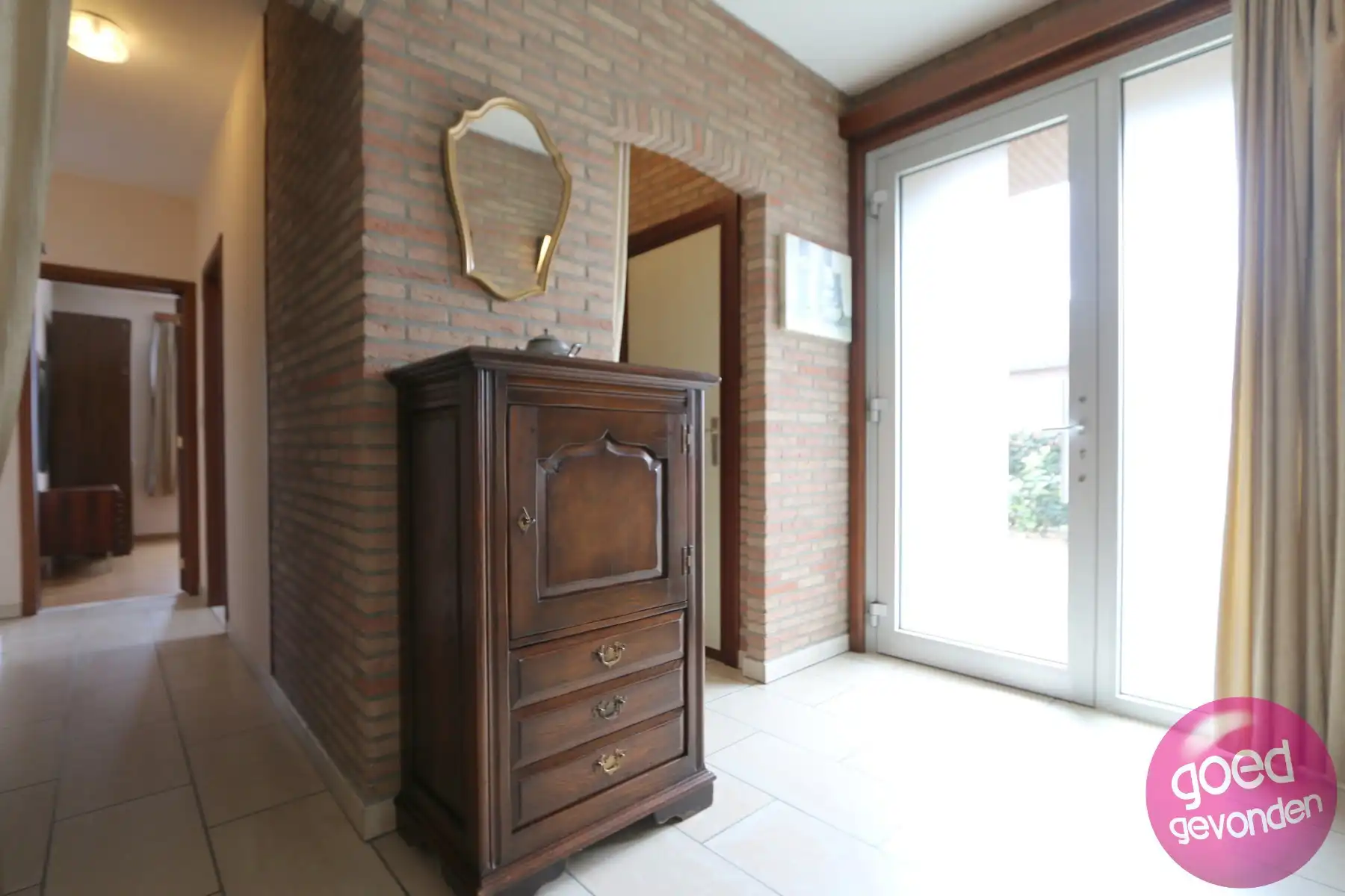 GELIJKVLOERSE WONING - 4 SLK - TUIN - GARAGE - CENTRAAL - RUST foto 14