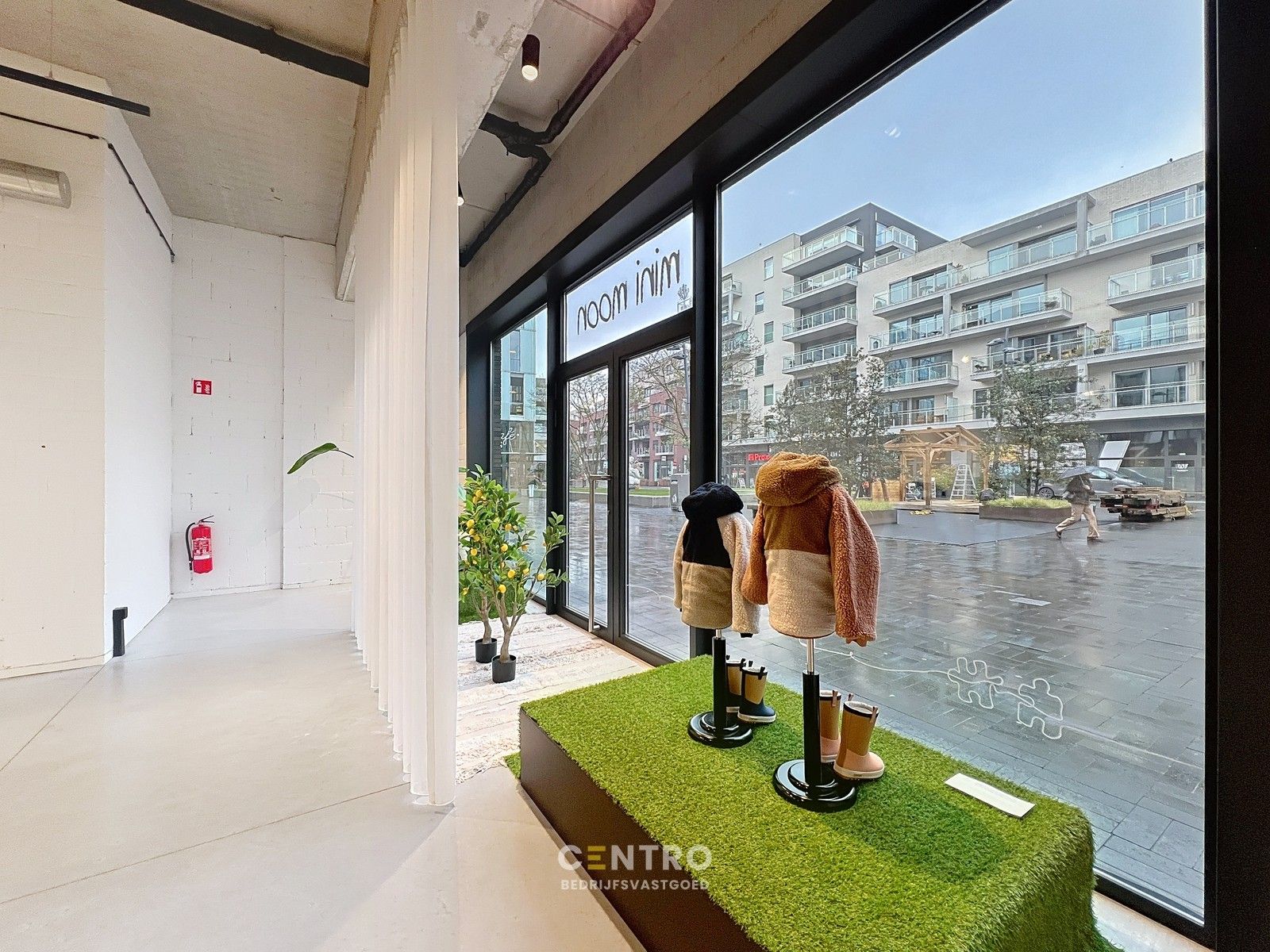 Modern, energiezuinig pand met industrieel karakter tot 285 m² op topligging in De Munt. foto 3