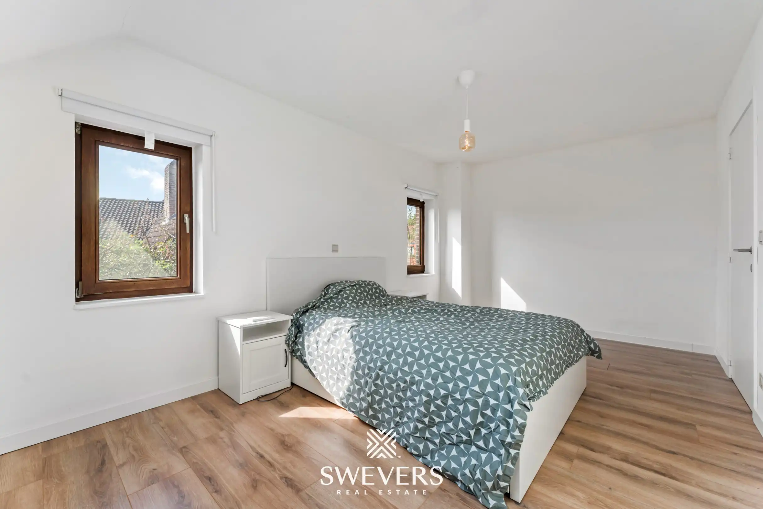 Zeer ruime woning met praktijkruimte op 28a 69ca in Heusden-Zolder foto 15