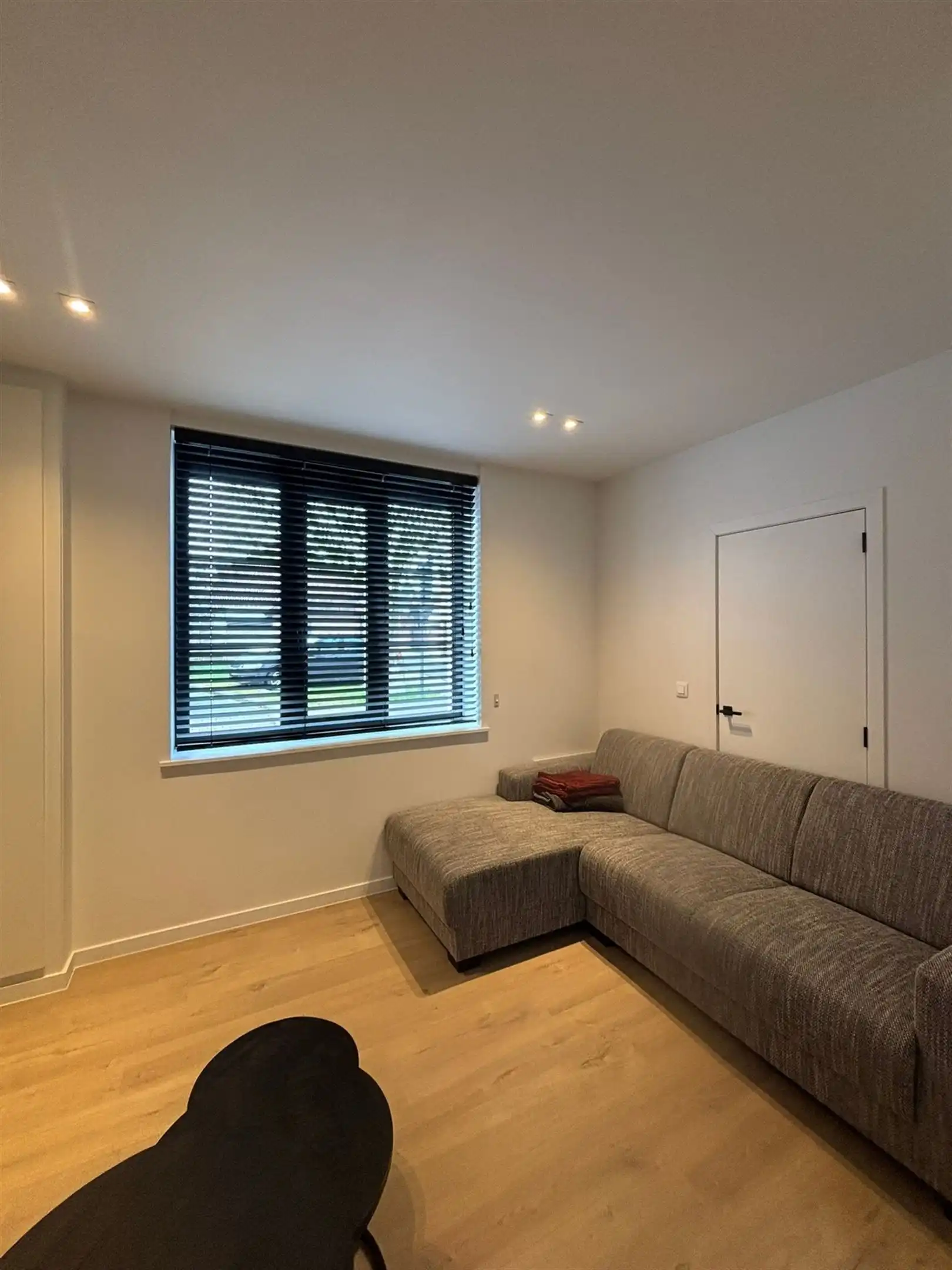 Charmant woonhuis in het centrum van Poperinge foto 8