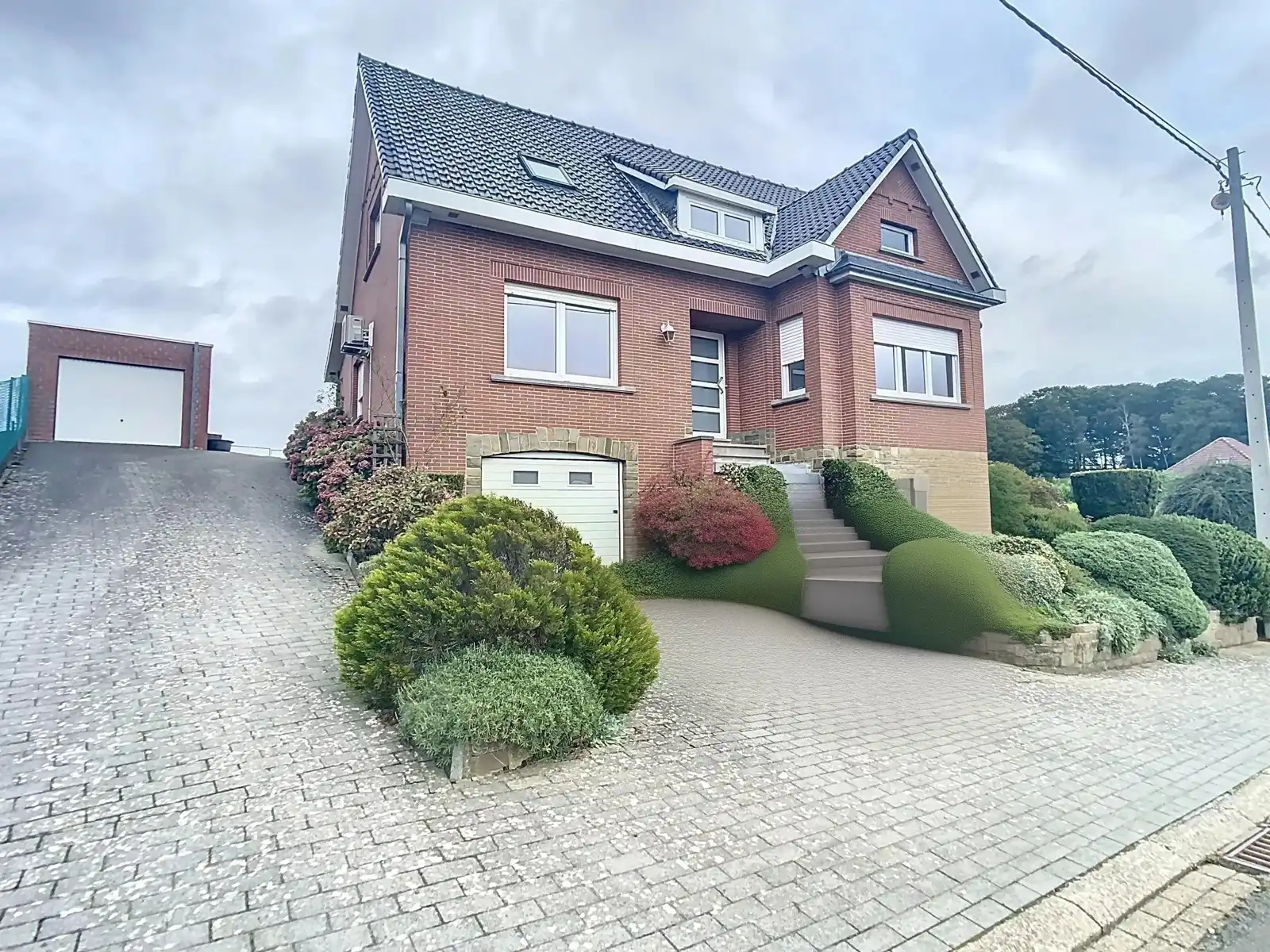 Villa te huur foto {{pictureIndex}}