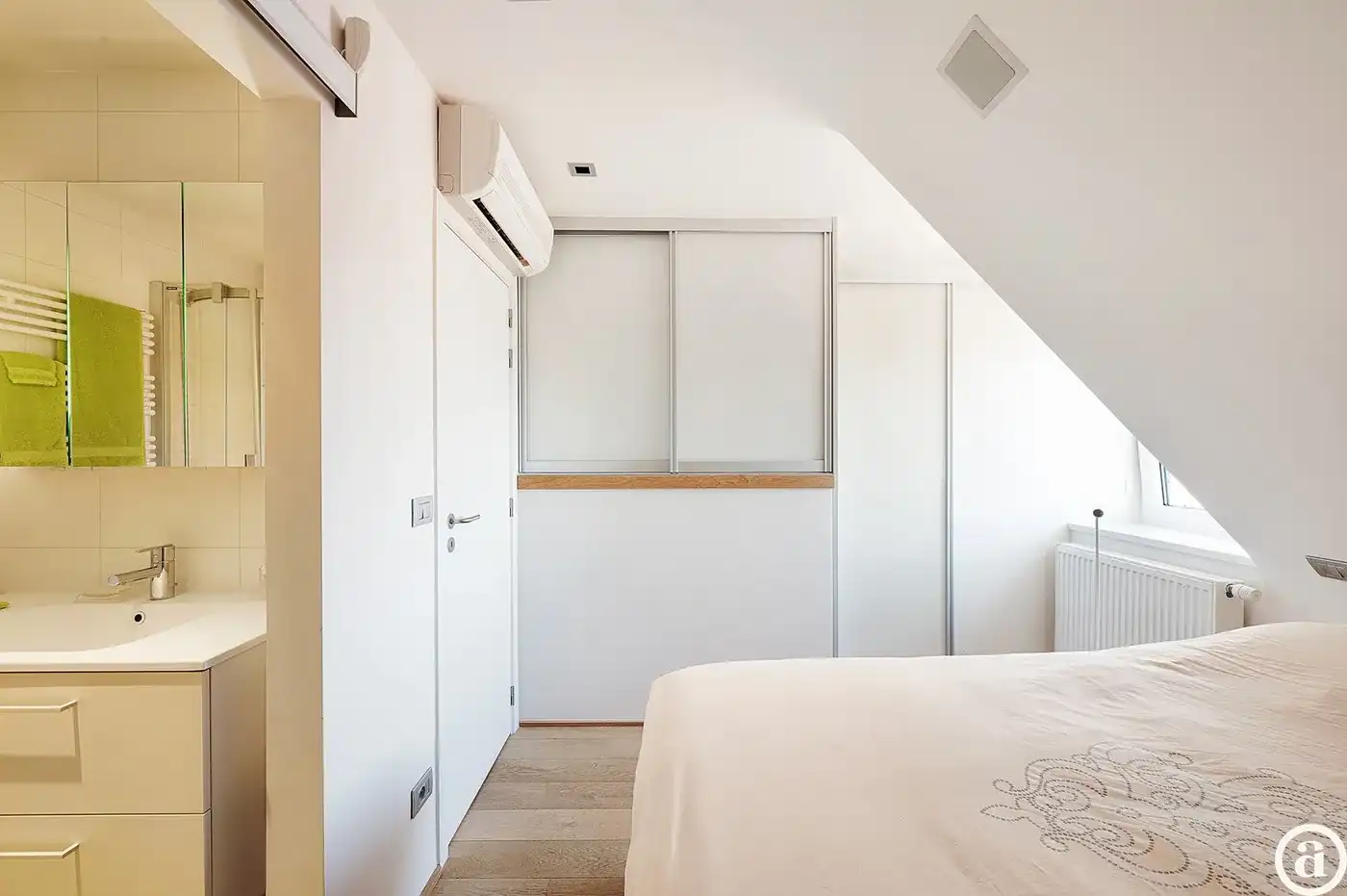 Moderne duplex met ruime terrassen nabij strand foto 20