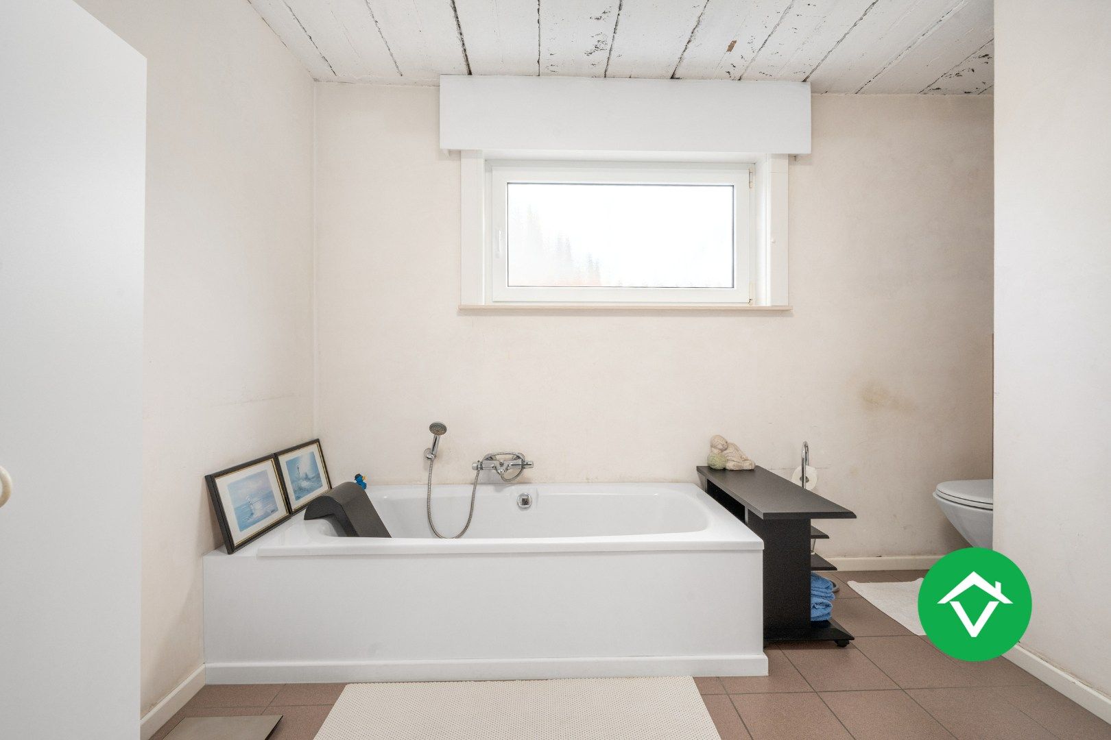 Alleenstaande woning met 4 slaapkamers te Ichtegem  foto 16