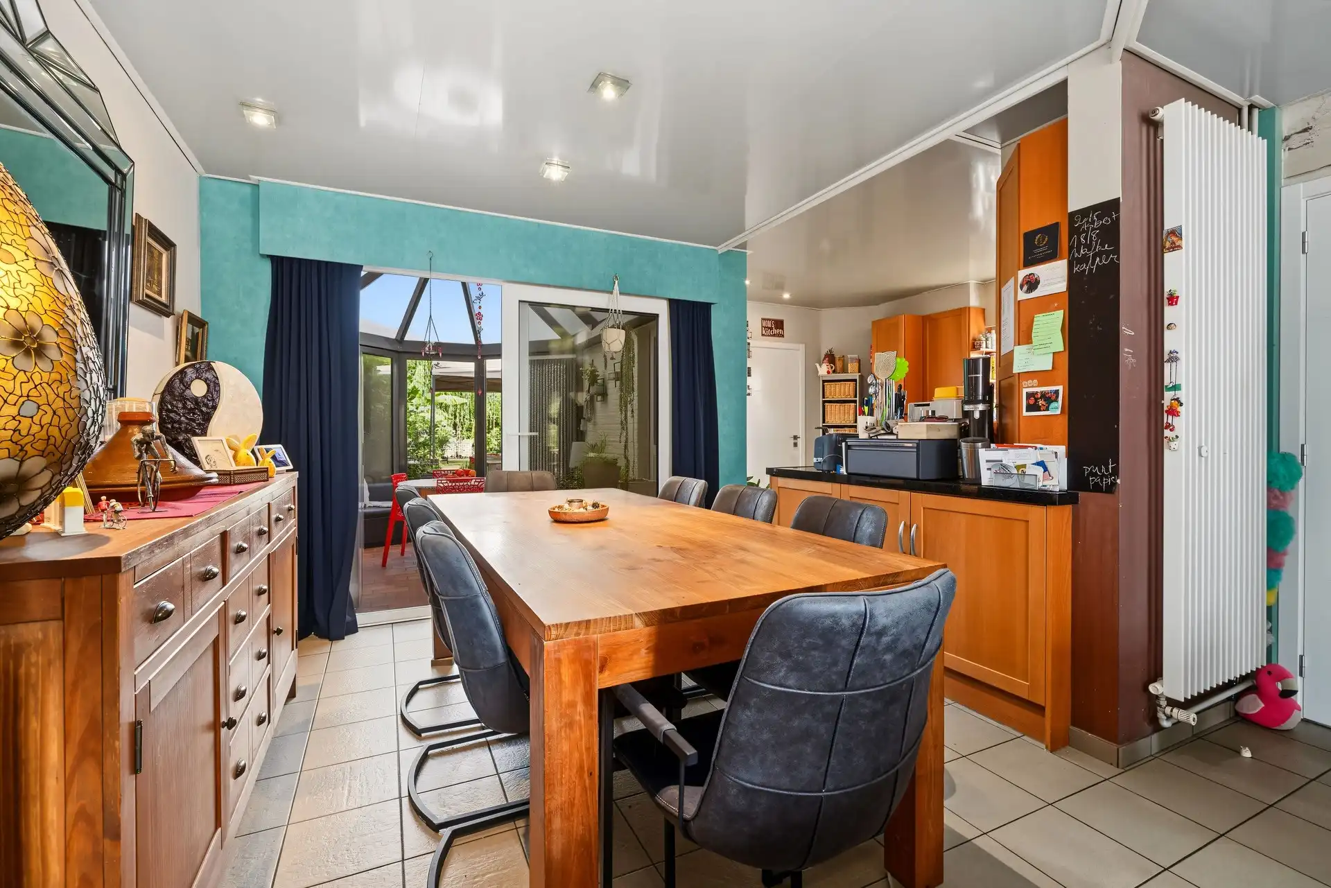 Uitstekend gelegen gezinswoning met 3 slaapkamers, losstaande garage en gezellige tuin foto 7