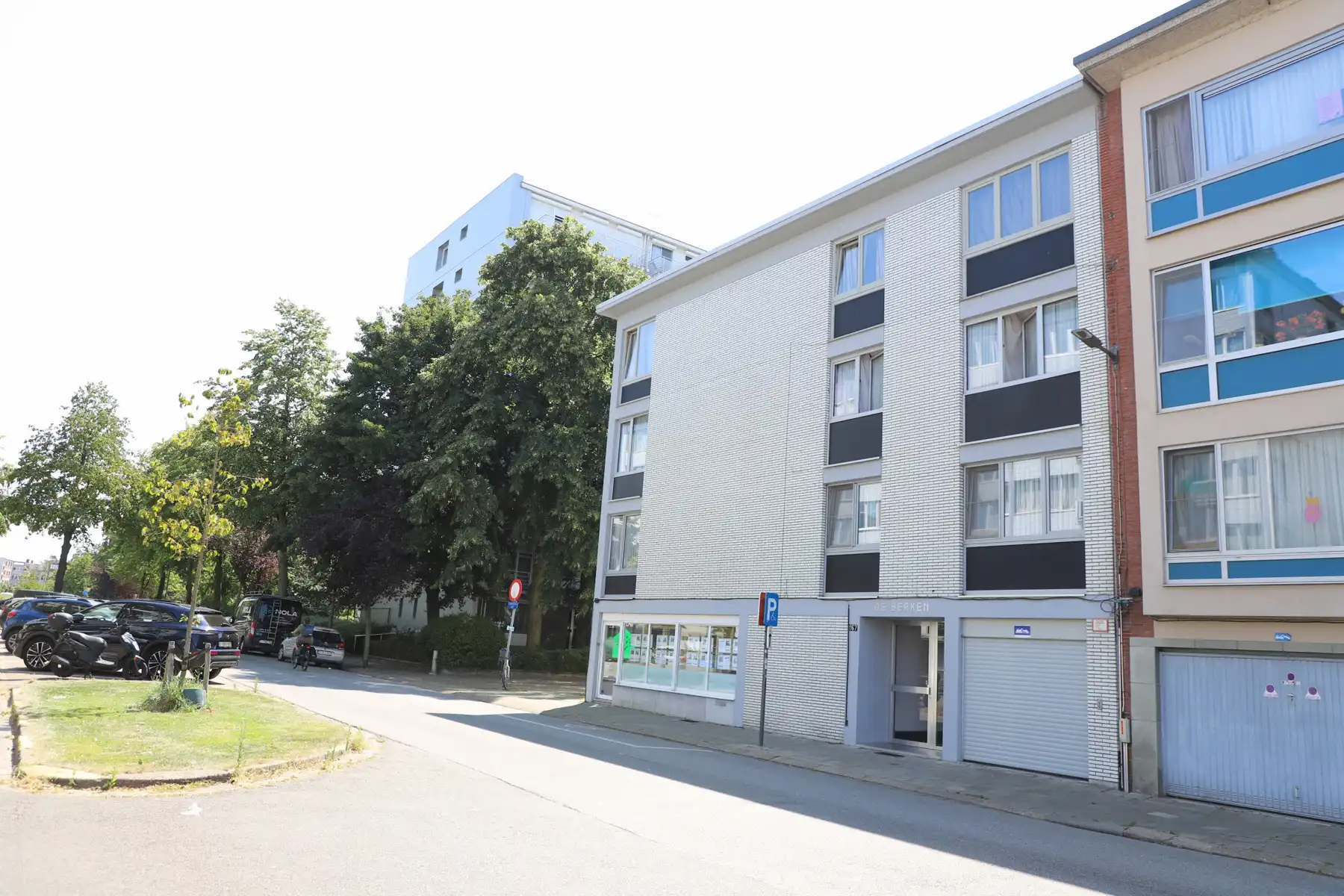 Investeringspand met uitstekende visibiliteit te Borgerhout foto 15