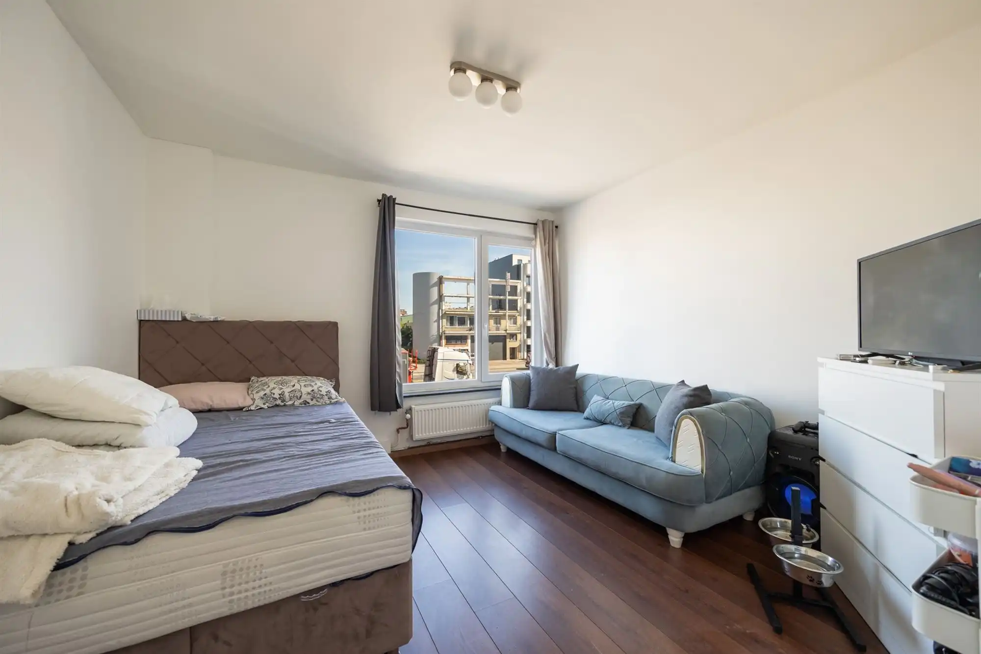 Lichtrijk hoekappartement met 1 slaapkamer foto 7