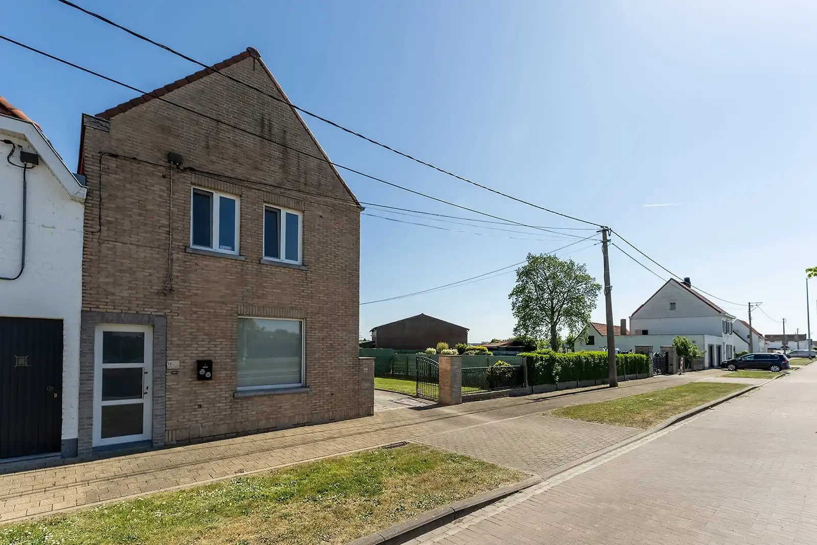 Instapklare Halfopen bebouwing op 1125 m² met ruime oprit foto 29